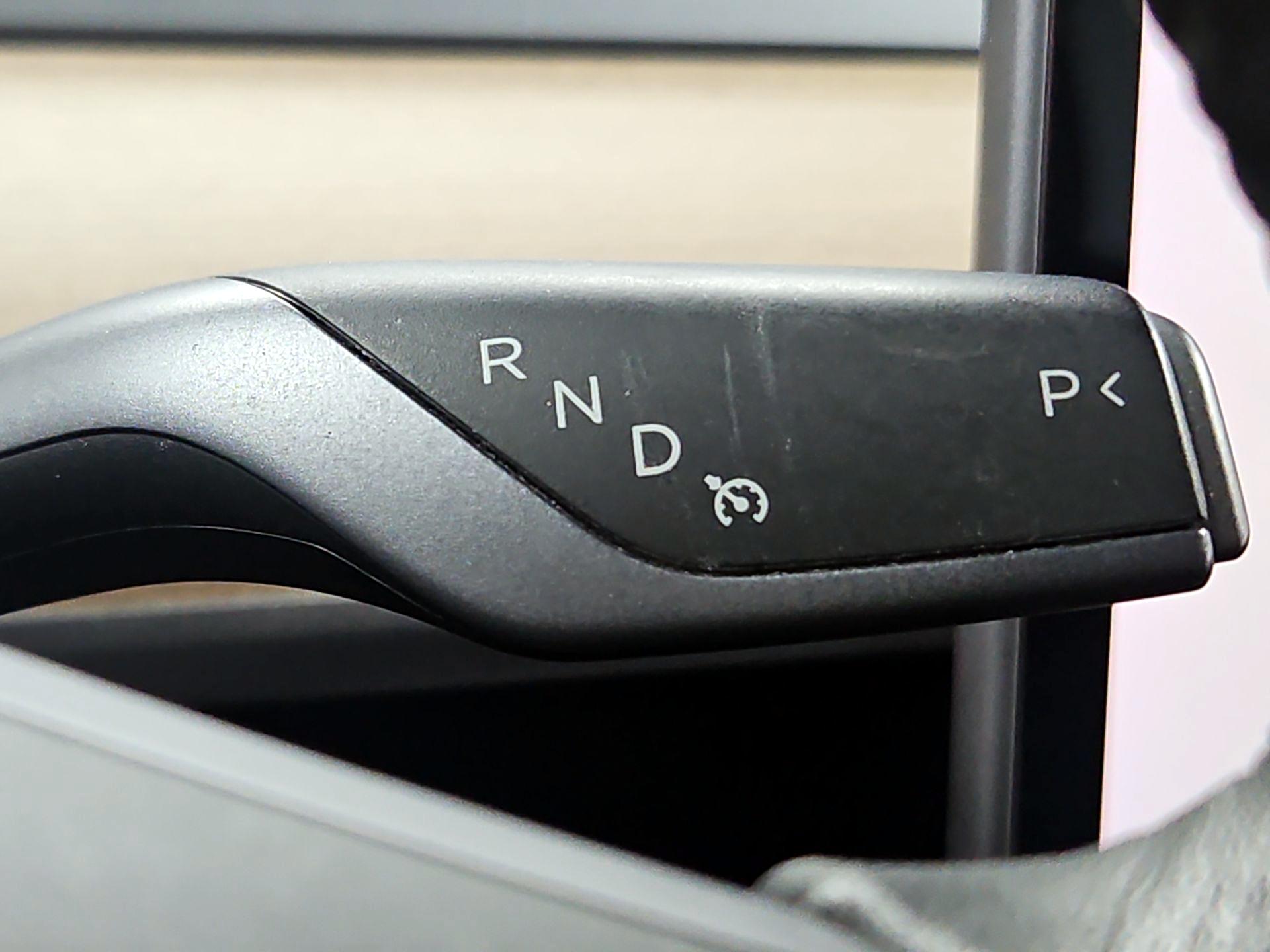 Thumbnail: 2020 Tesla Model 3 - 17