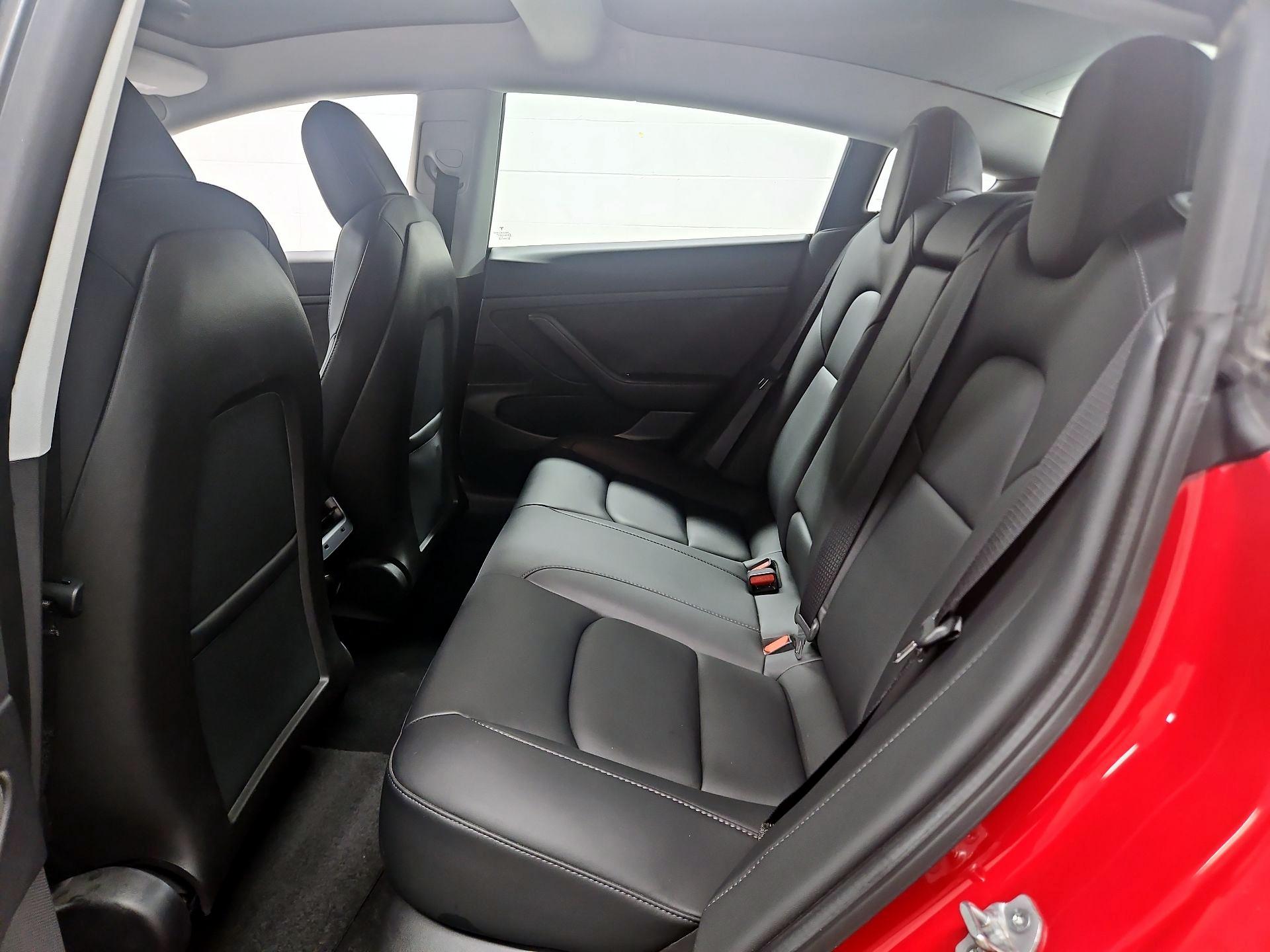 Thumbnail: 2020 Tesla Model 3 - 19