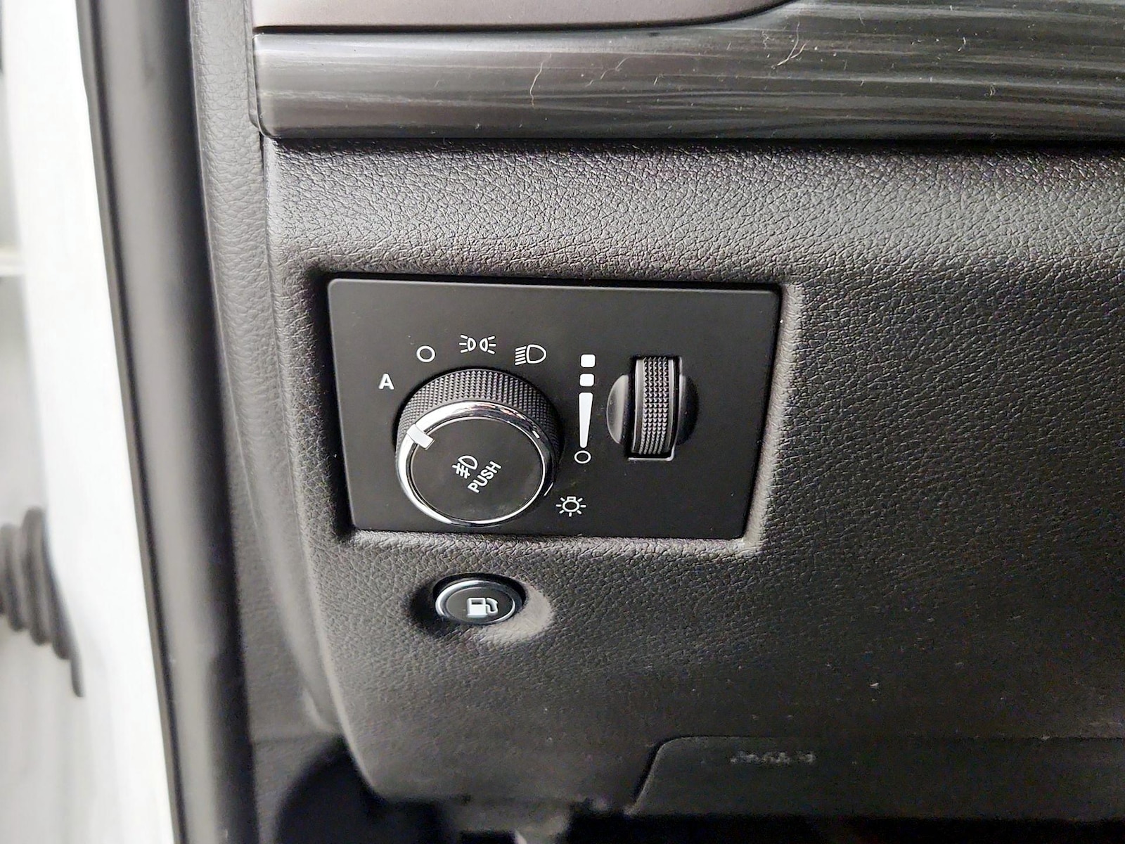 2019 Jeep Grand Cherokee Upland - Photo 14