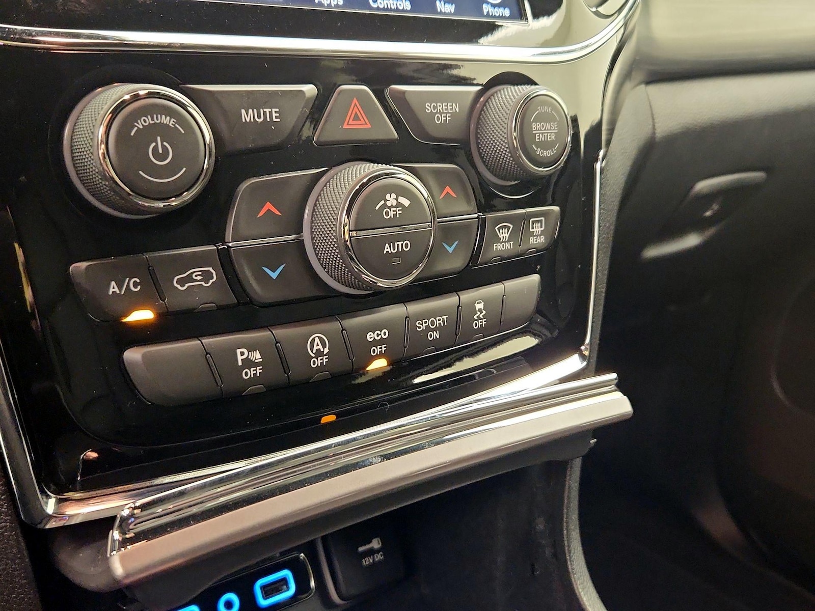 2019 Jeep Grand Cherokee Upland - Photo 18