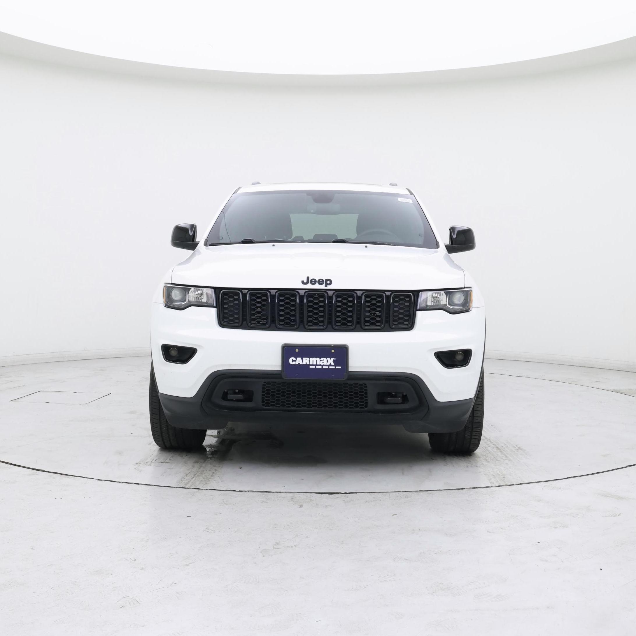 Thumbnail: 2019 Jeep Grand Cherokee - 5