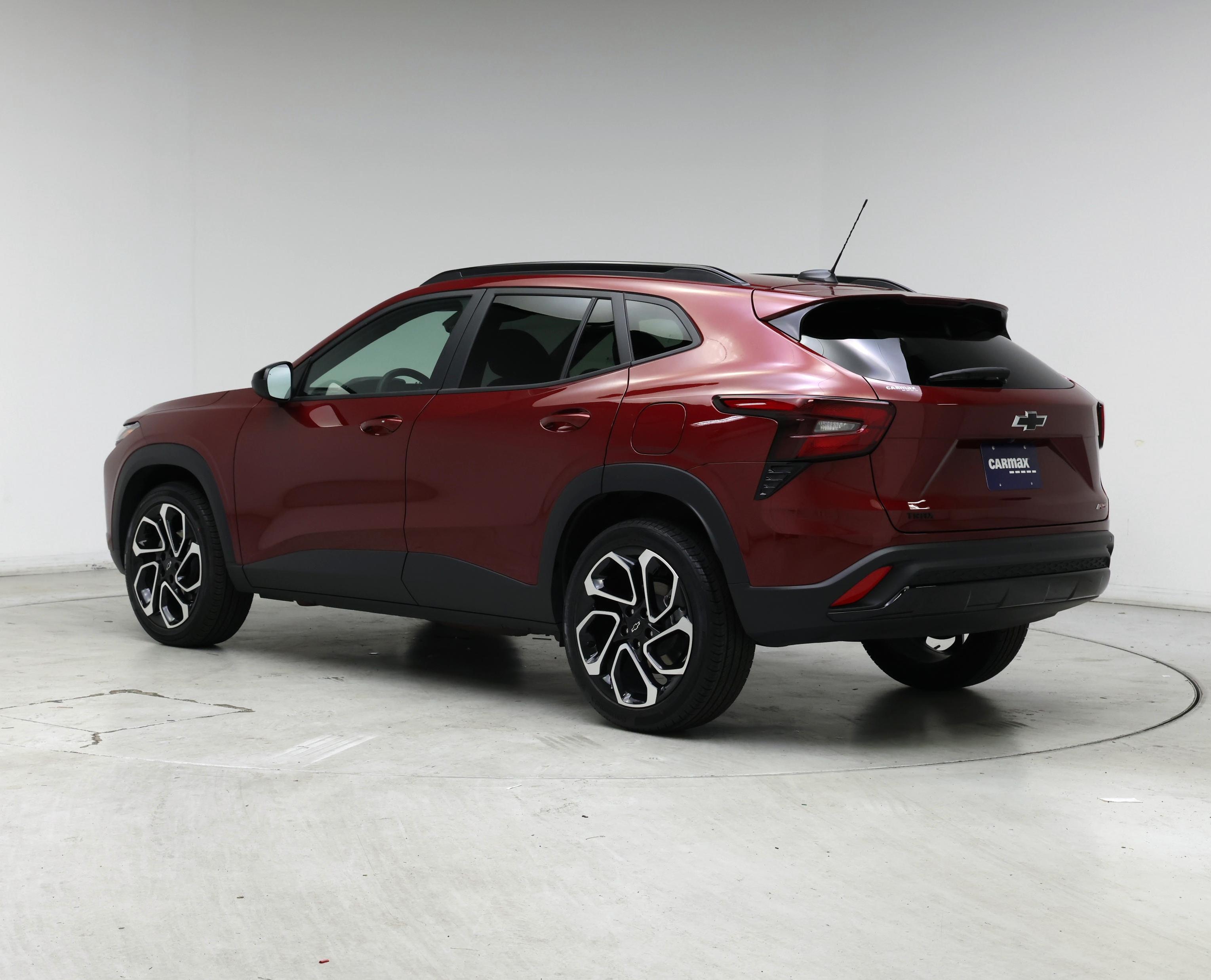 Thumbnail: 2025 Chevrolet Trax - 2