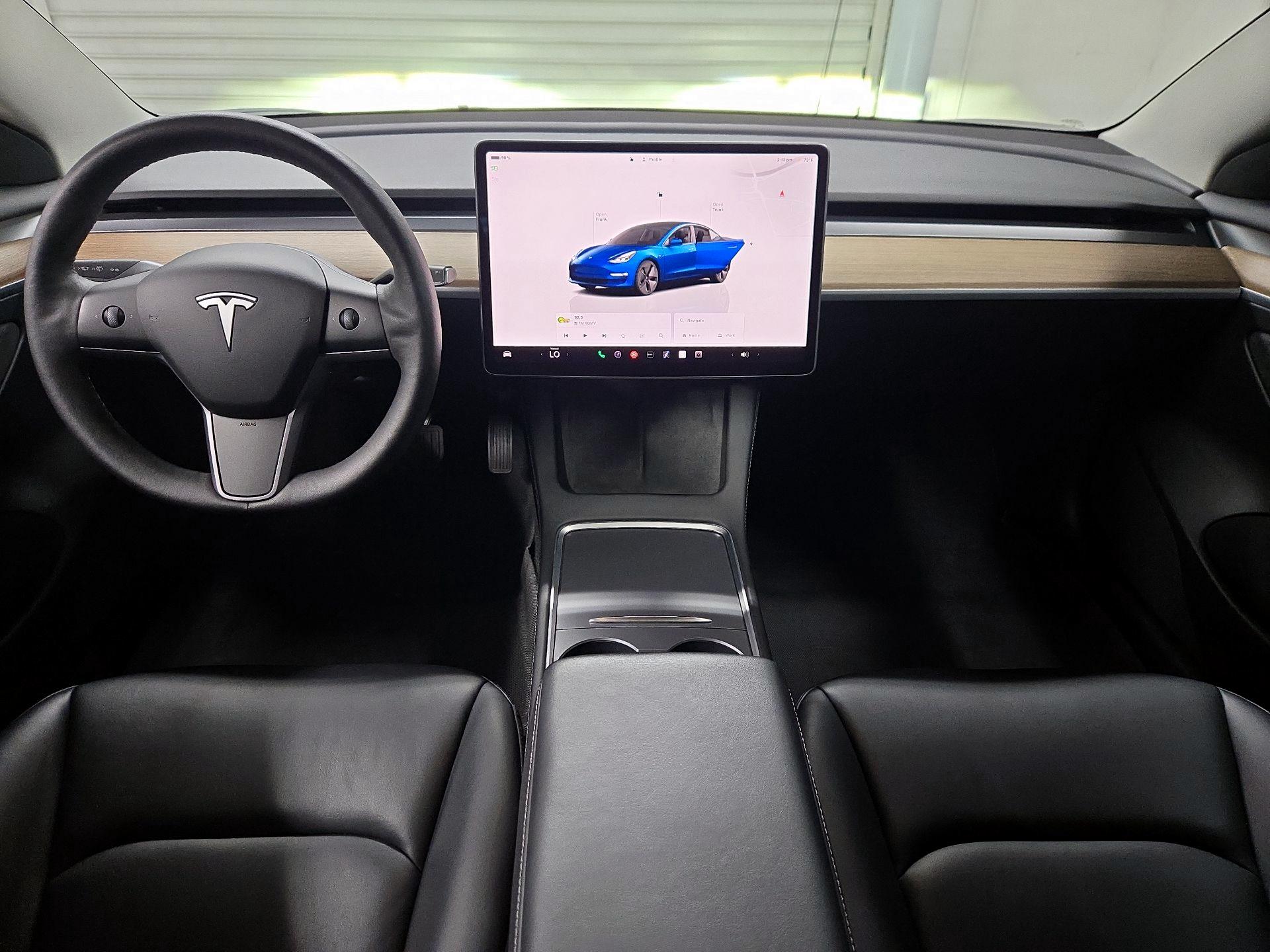 Thumbnail: 2023 Tesla Model 3 - 9
