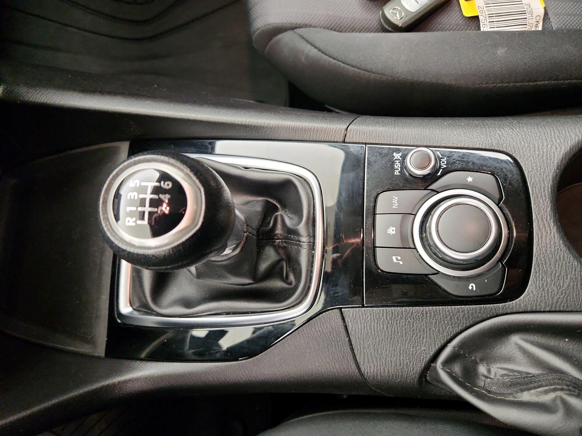 Thumbnail: 2016 Mazda Mazda3 - 17