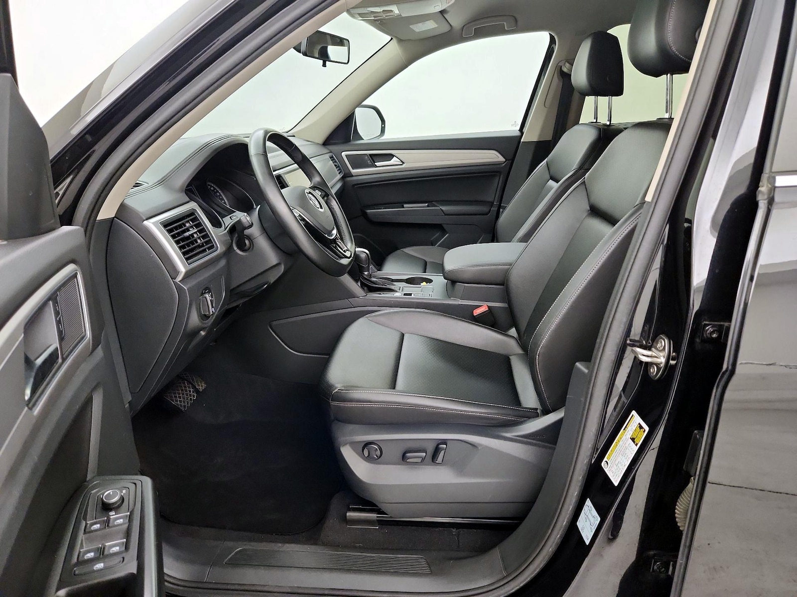 2019 Volkswagen Atlas SE - Photo 12