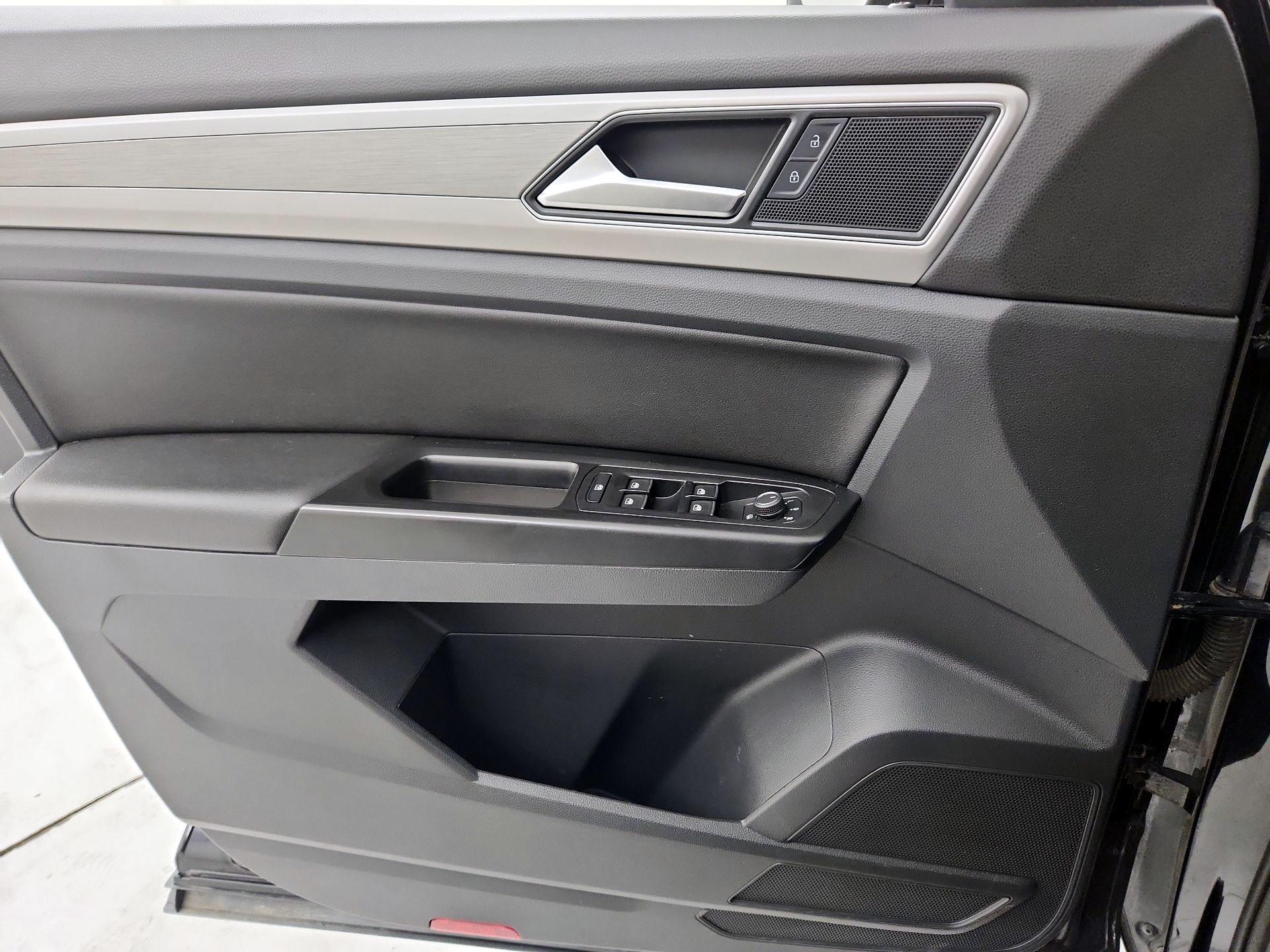 Thumbnail: 2019 Volkswagen Atlas - 12