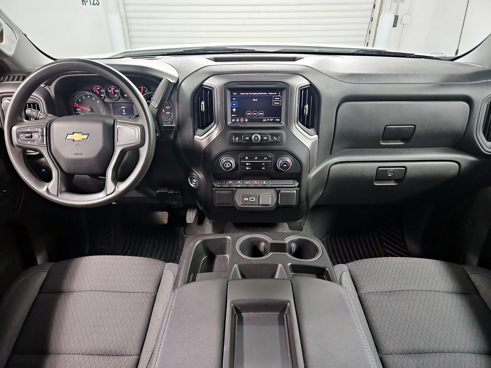 Thumbnail: 2024 Chevrolet Silverado 1500 - 9