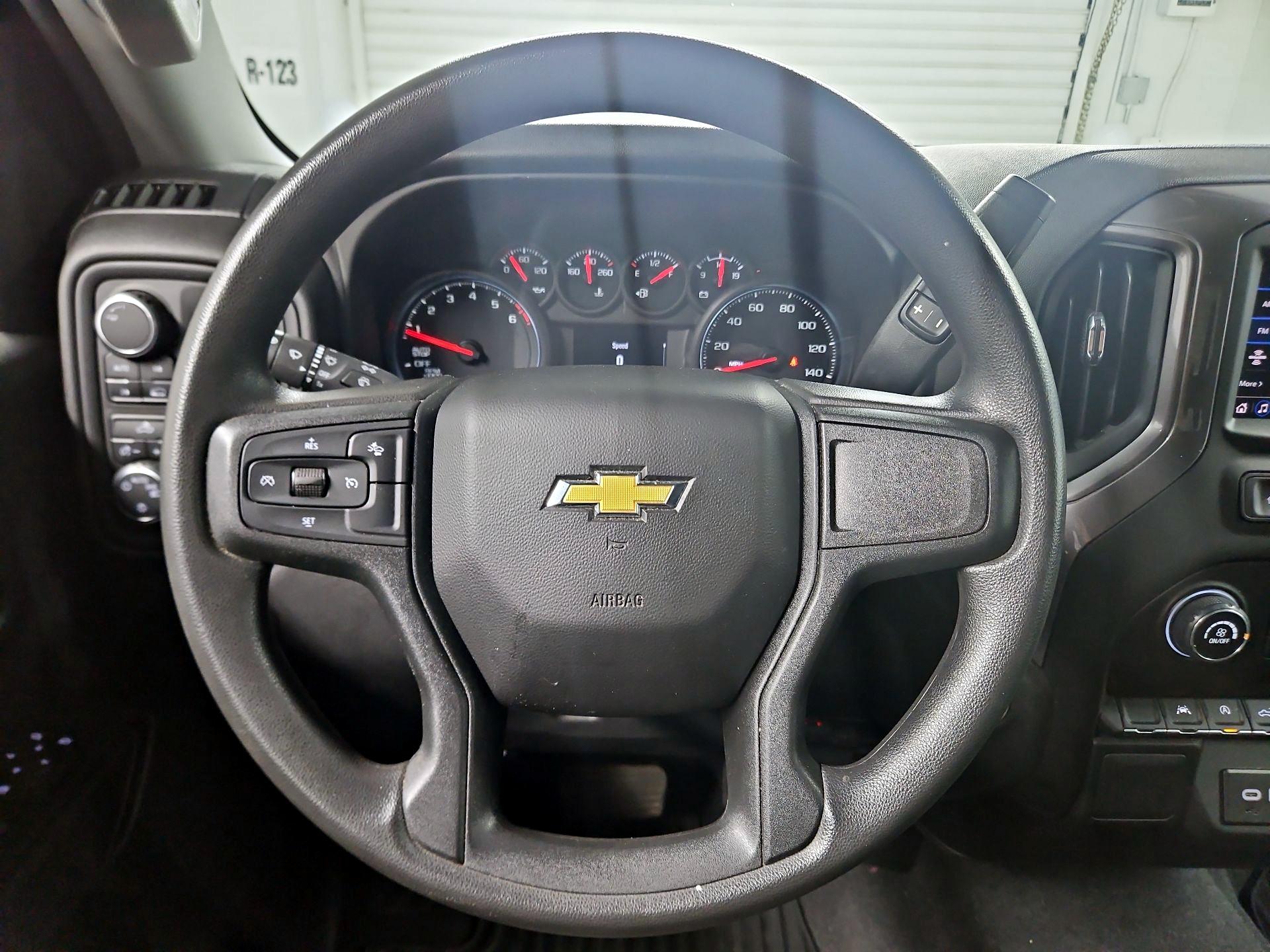 Thumbnail: 2024 Chevrolet Silverado 1500 - 10