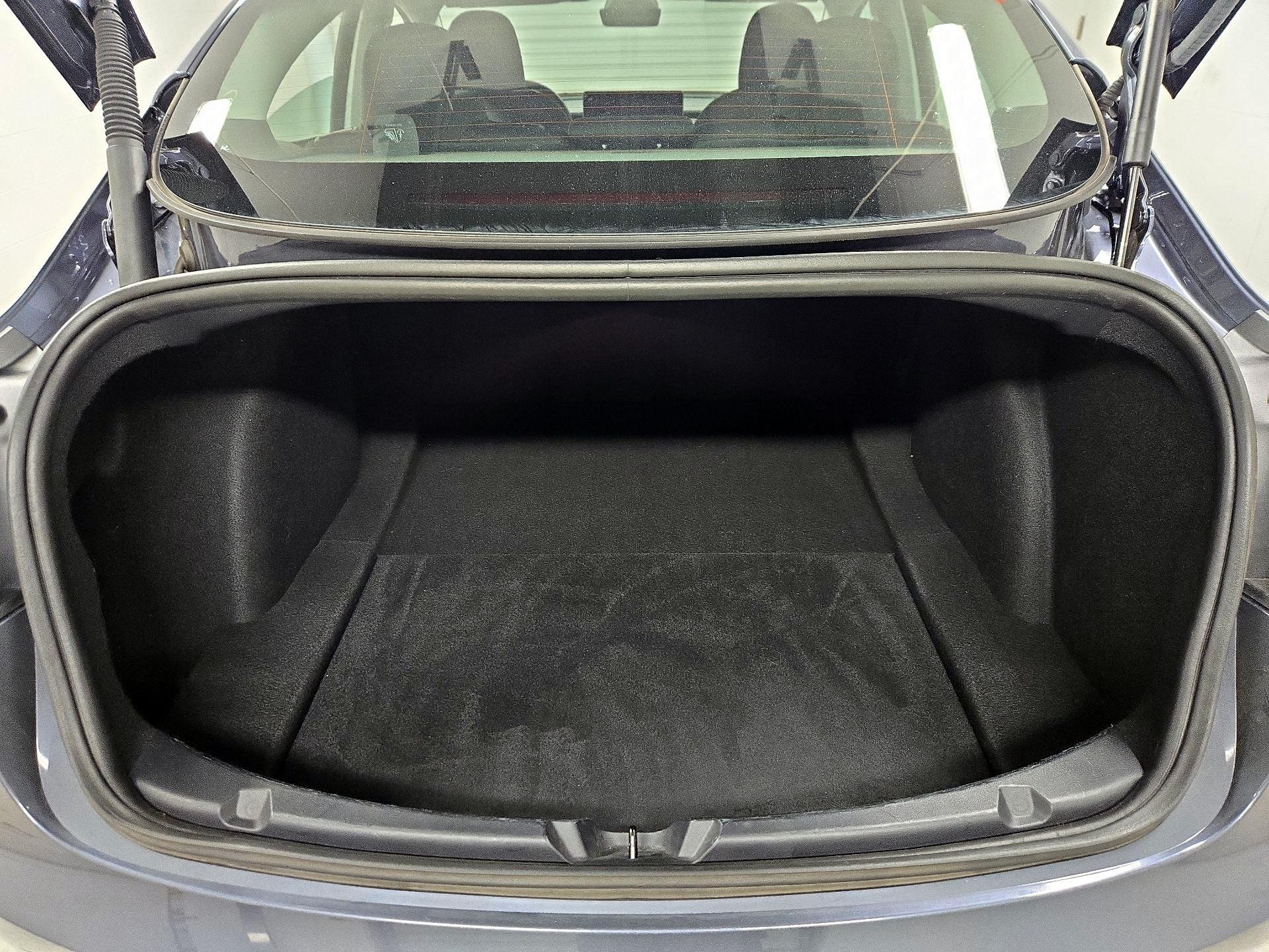 Thumbnail: 2023 Tesla Model 3 - 20