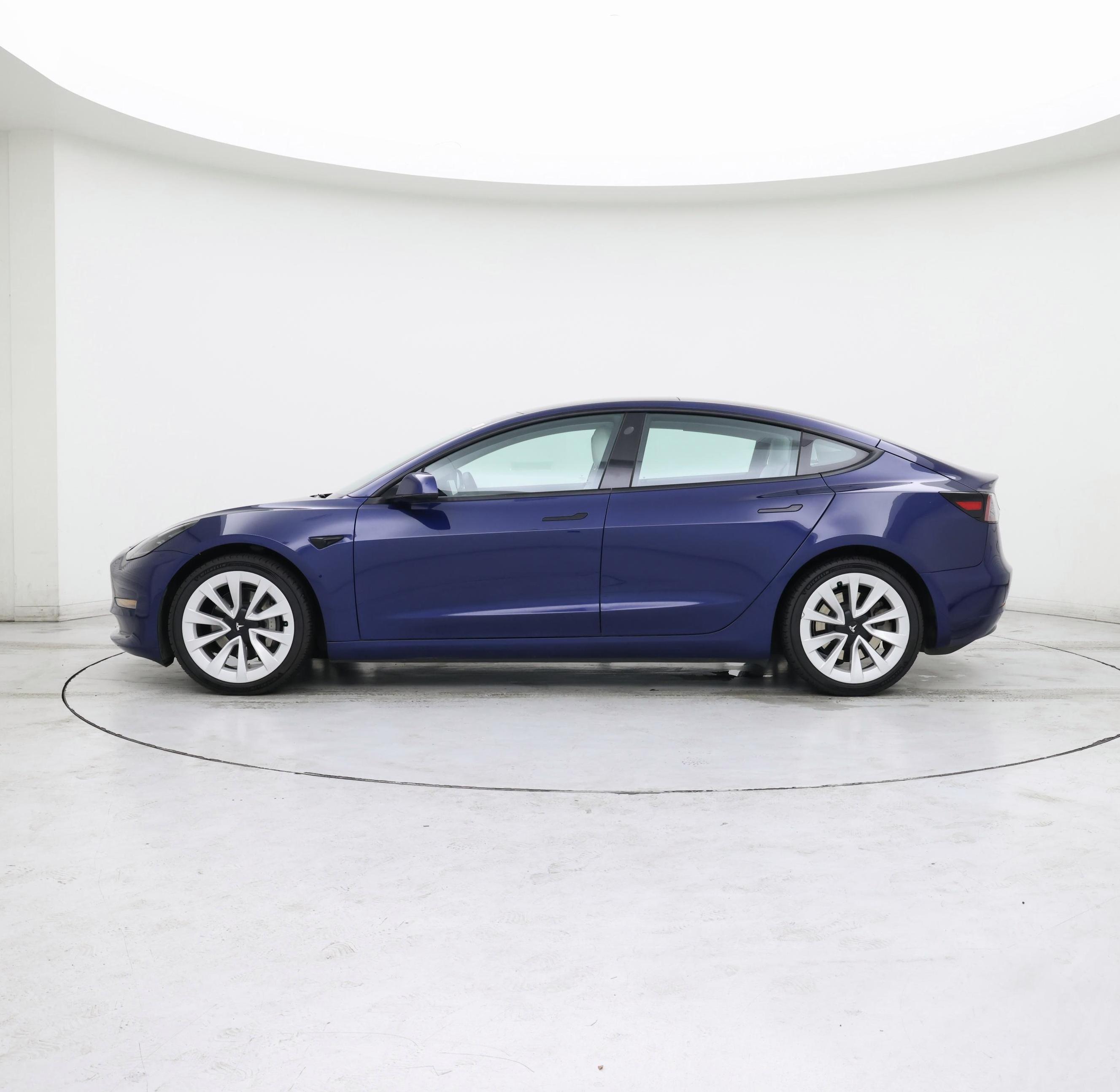 Thumbnail: 2022 Tesla Model 3 - 3