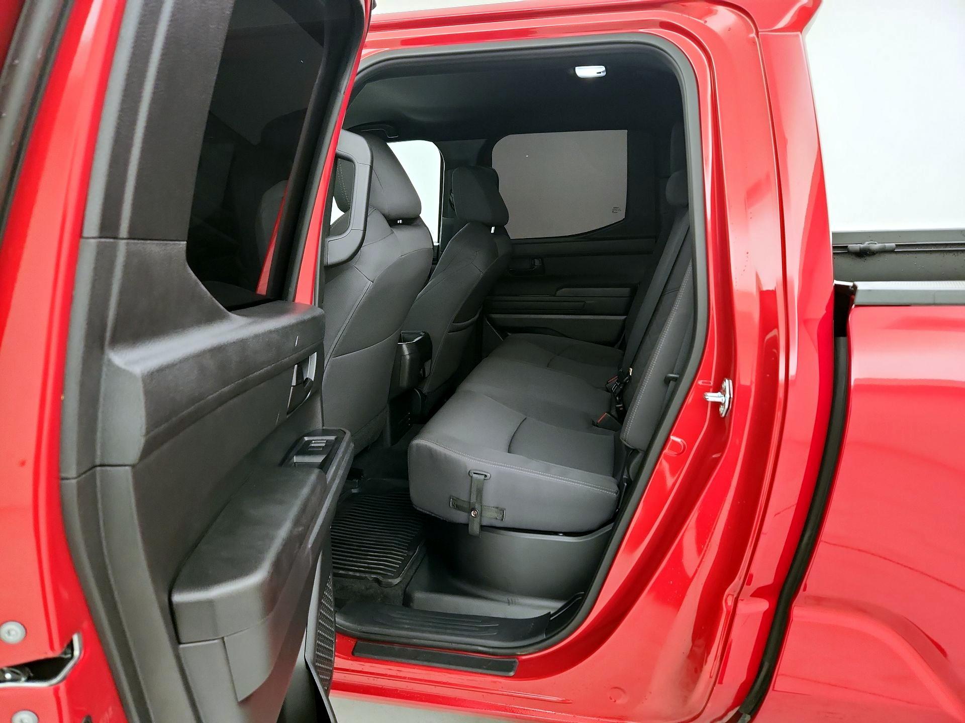 Thumbnail: 2025 Toyota Tacoma - 19