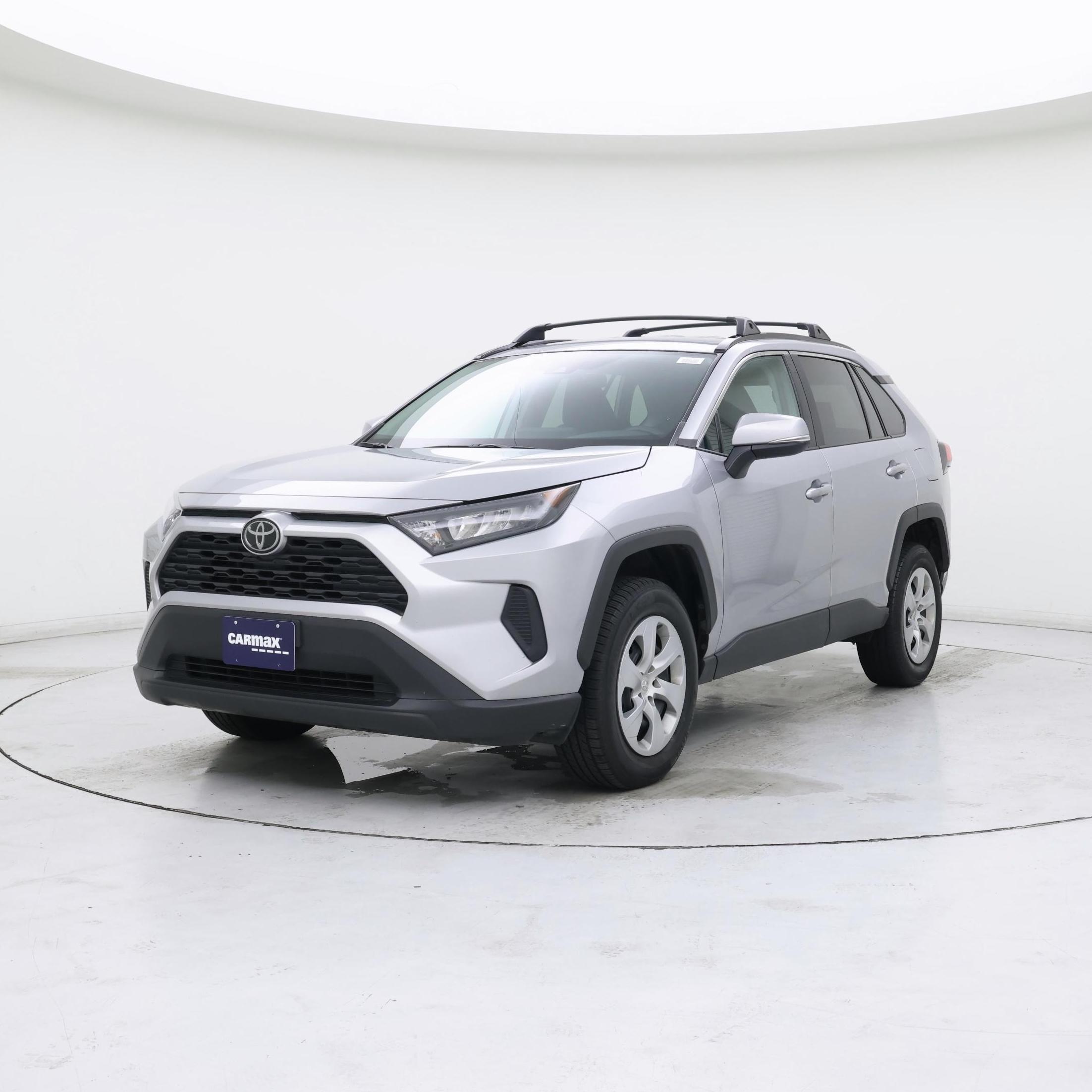 Thumbnail: 2021 Toyota RAV4 - 4