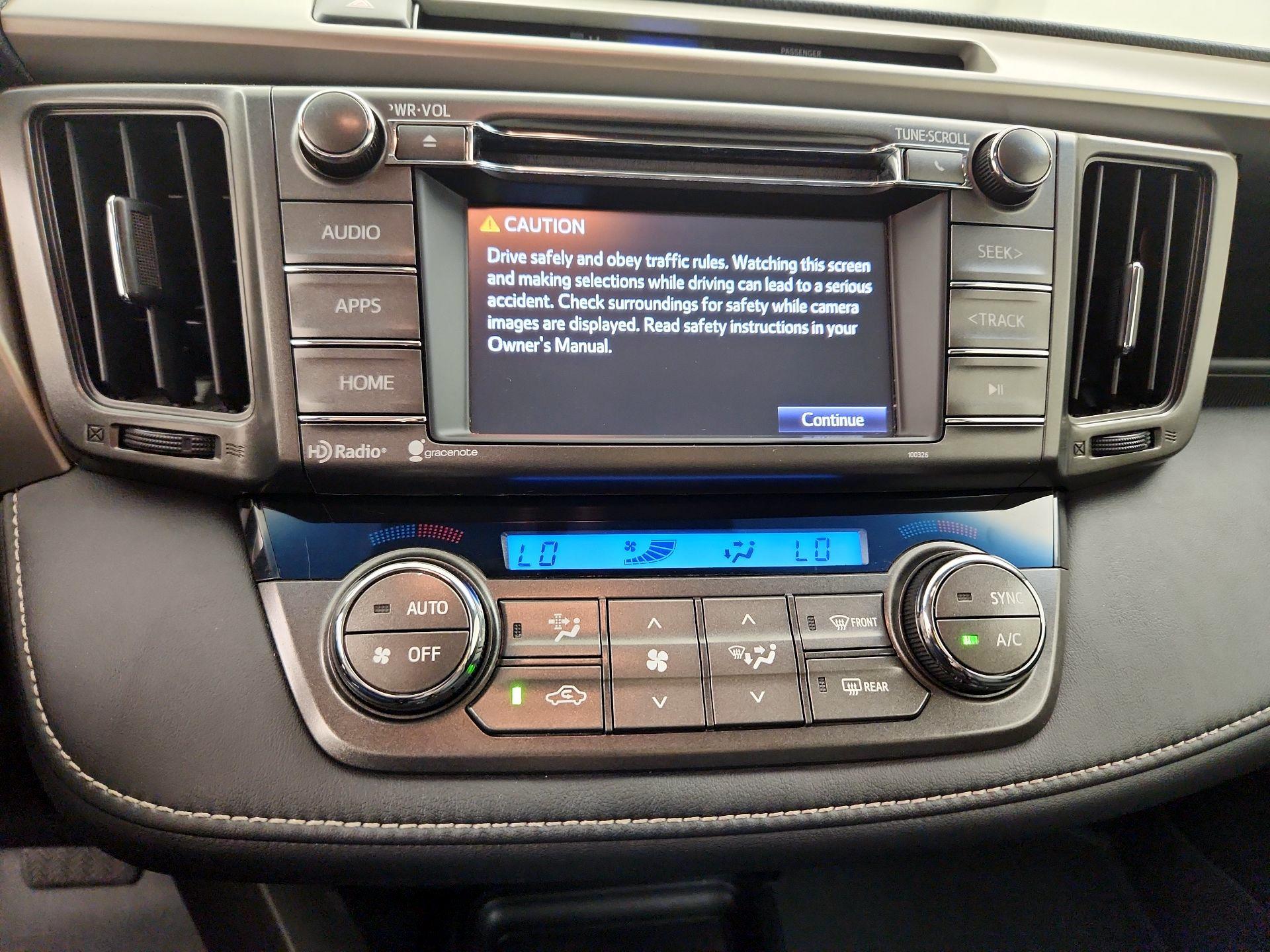 Thumbnail: 2015 Toyota RAV4 - 16