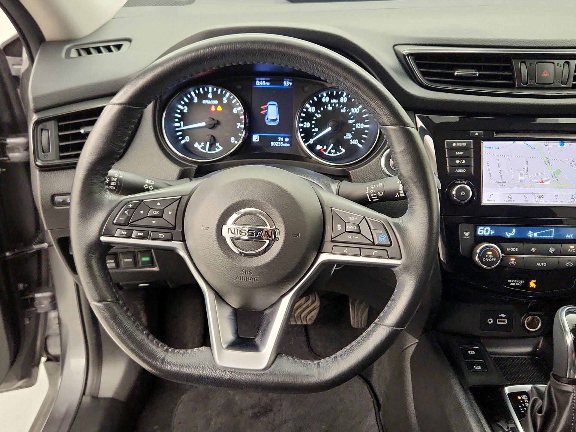 Thumbnail: 2019 Nissan Rogue - 10