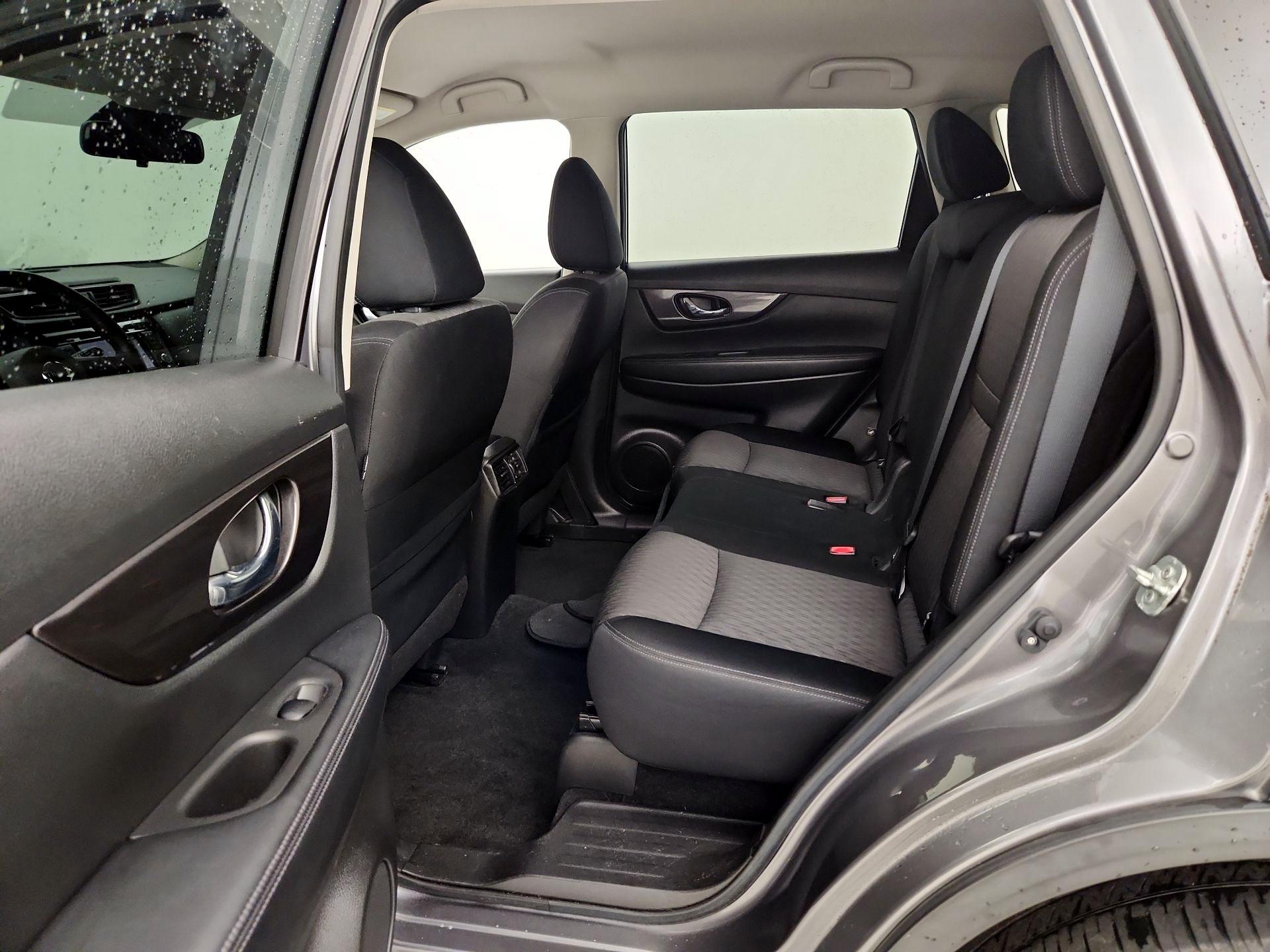 Thumbnail: 2019 Nissan Rogue - 20