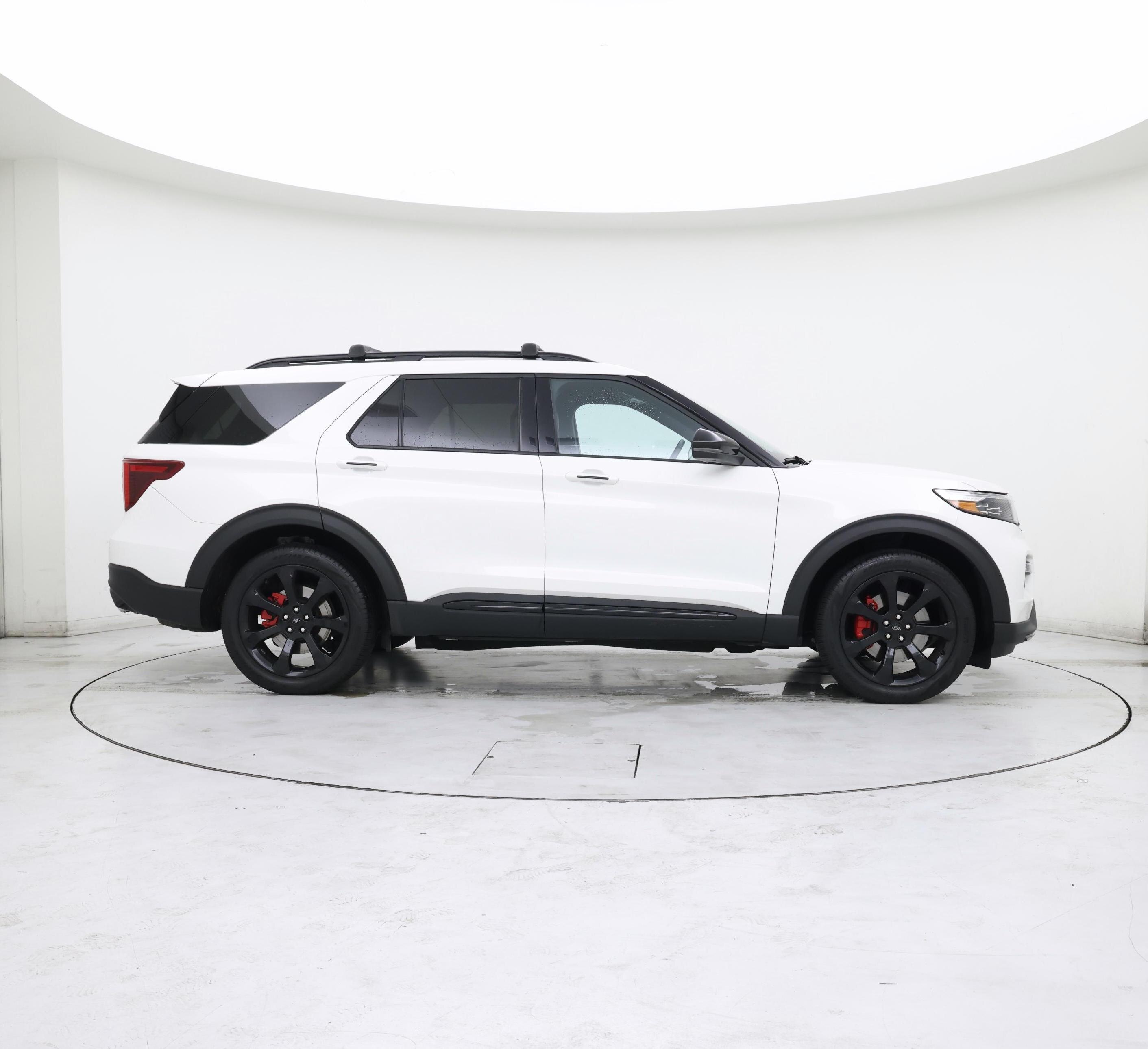 Thumbnail: 2023 Ford Explorer - 7