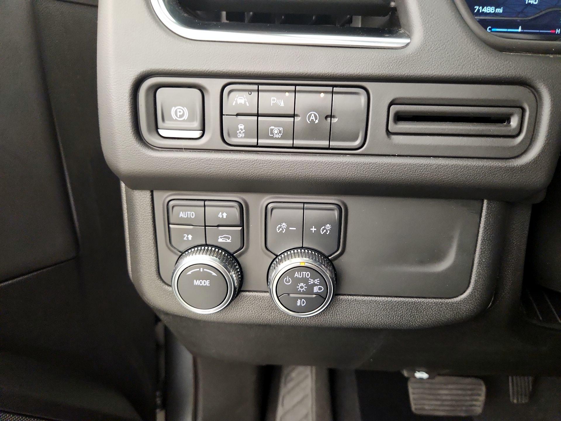 Thumbnail: 2024 GMC Yukon - 13