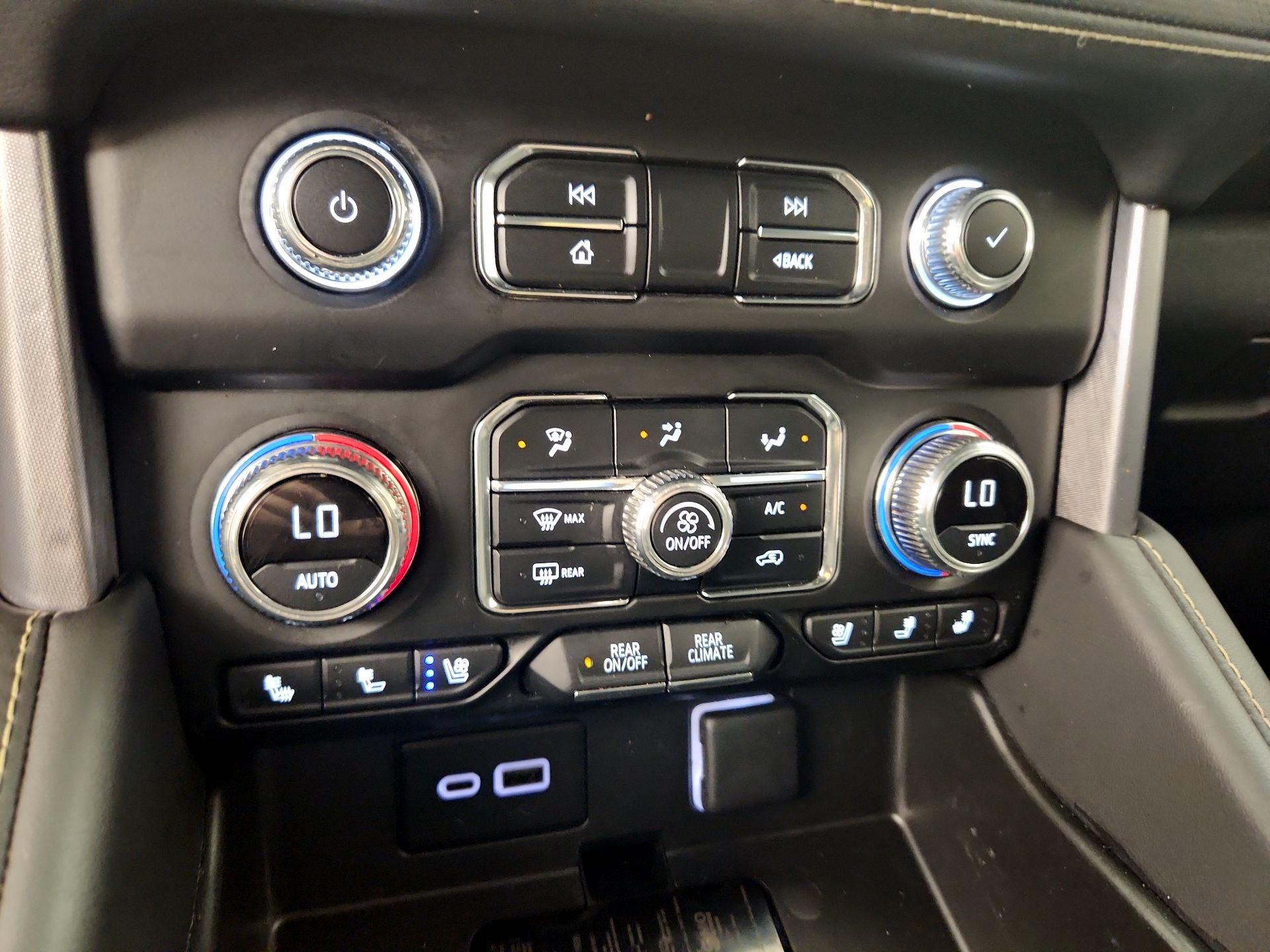 Thumbnail: 2024 GMC Yukon - 16