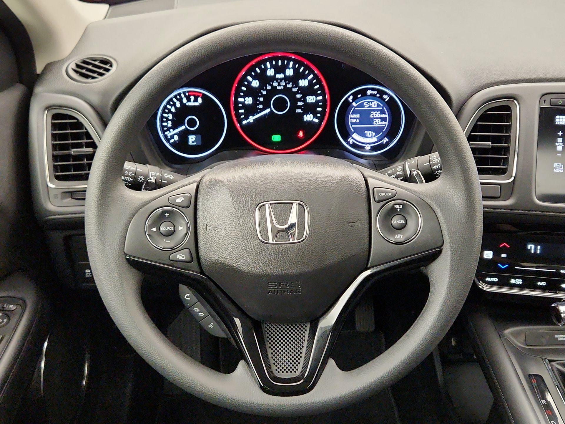 Thumbnail: 2016 Honda HR-V - 10