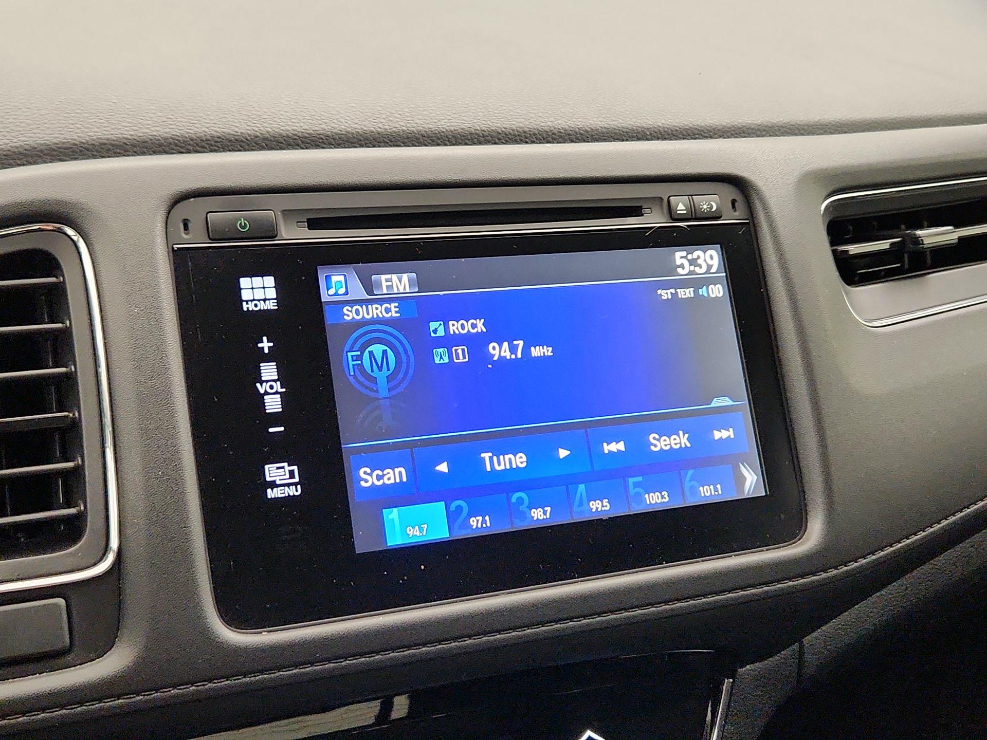 Thumbnail: 2016 Honda HR-V - 15