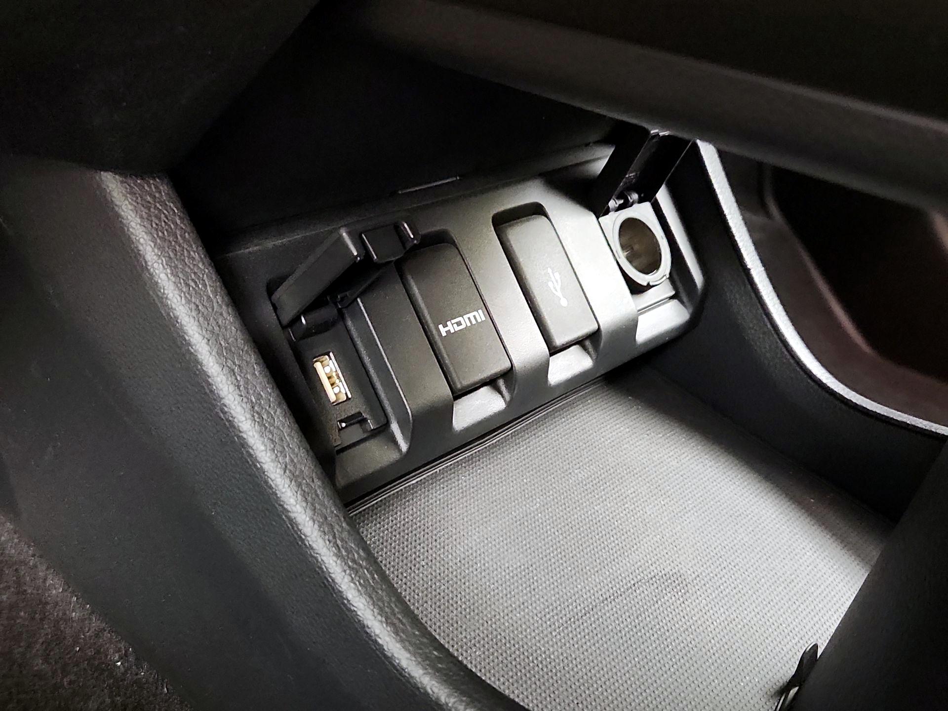 Thumbnail: 2016 Honda HR-V - 18