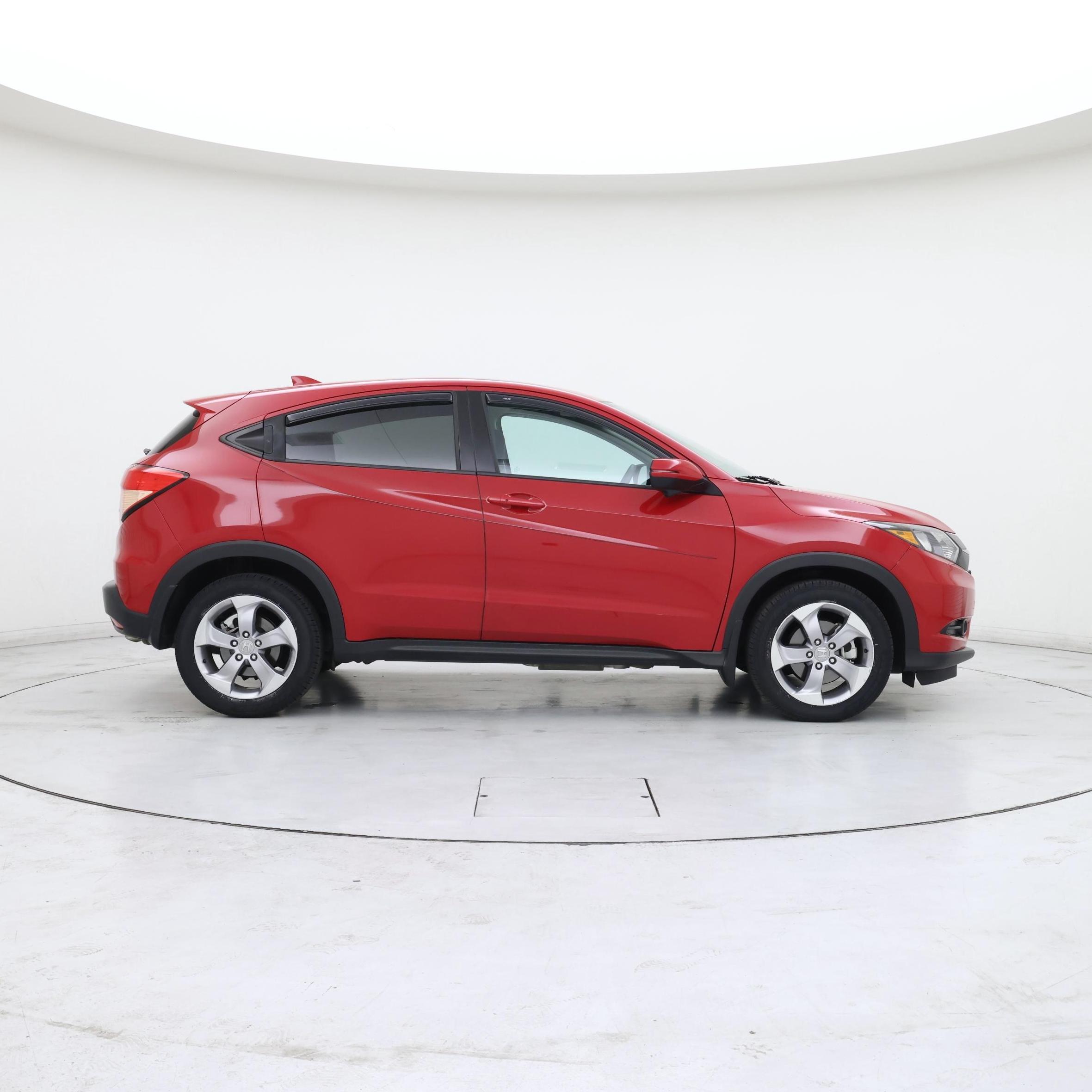Thumbnail: 2016 Honda HR-V - 7