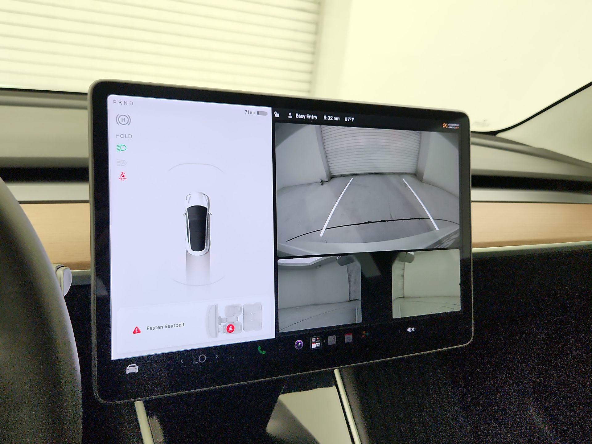 Thumbnail: 2020 Tesla Model 3 - 14