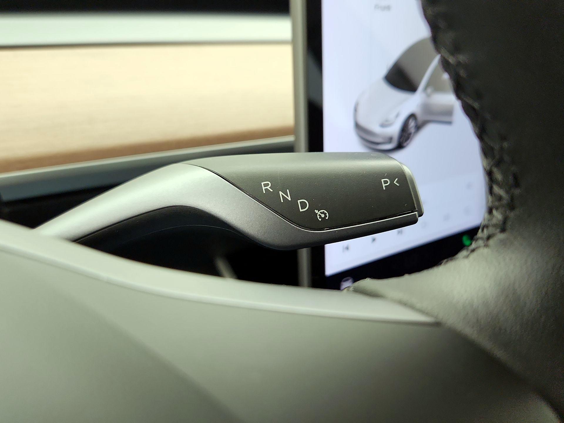 Thumbnail: 2020 Tesla Model 3 - 17
