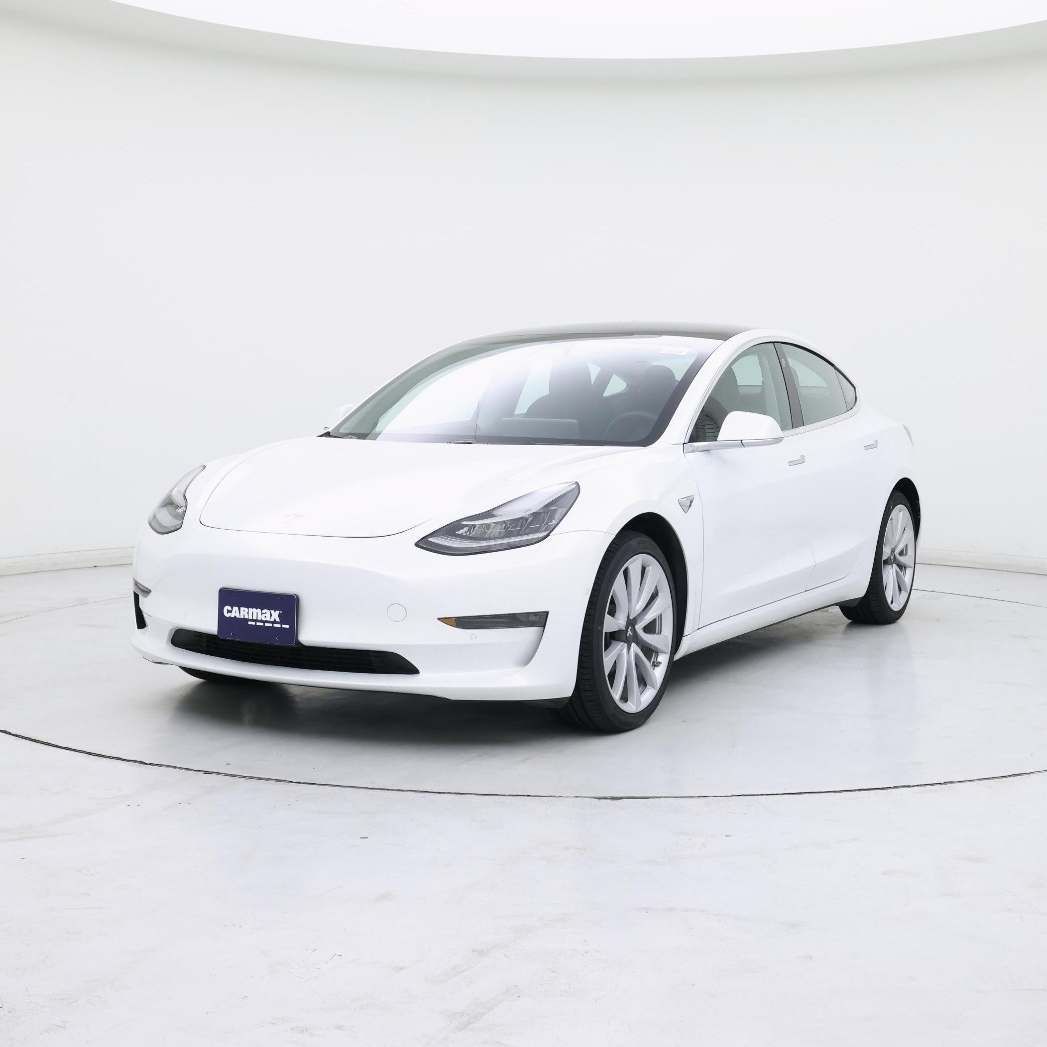 Thumbnail: 2020 Tesla Model 3 - 4