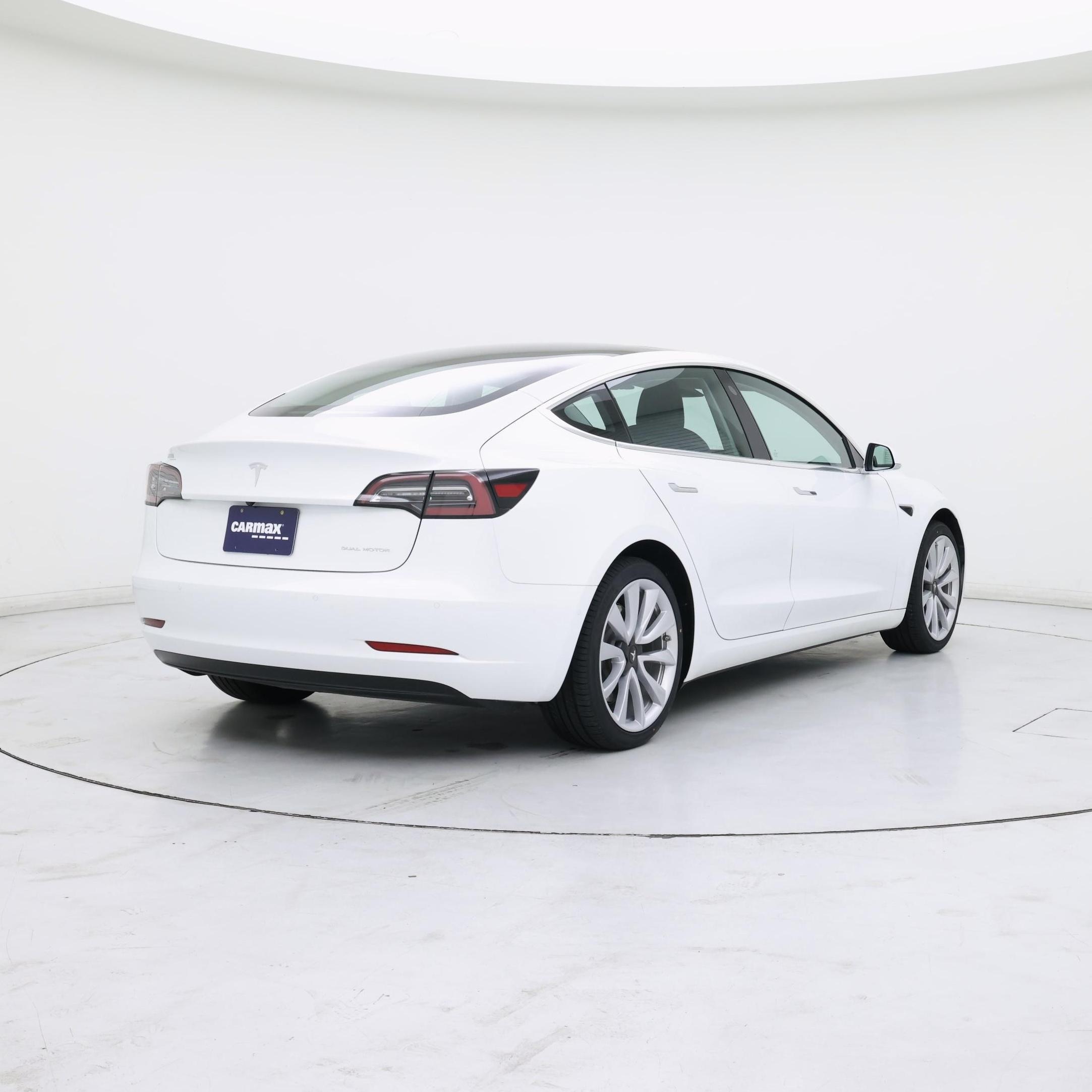 Thumbnail: 2020 Tesla Model 3 - 8