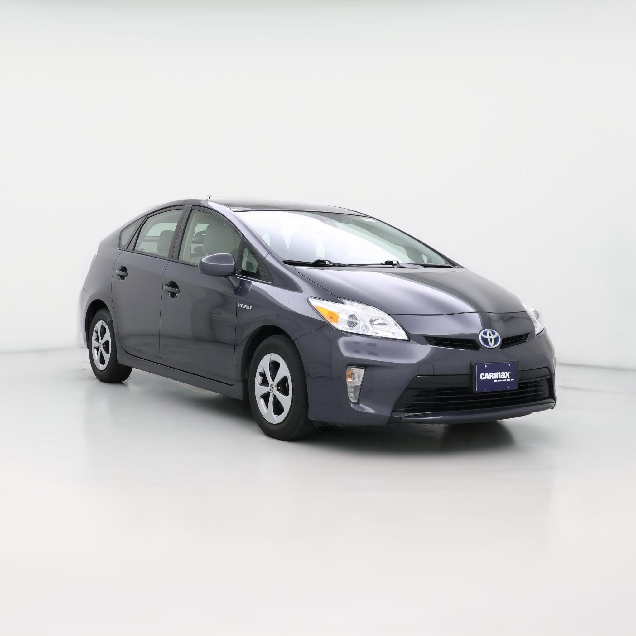 Thumbnail: 2015 Toyota Prius - 1