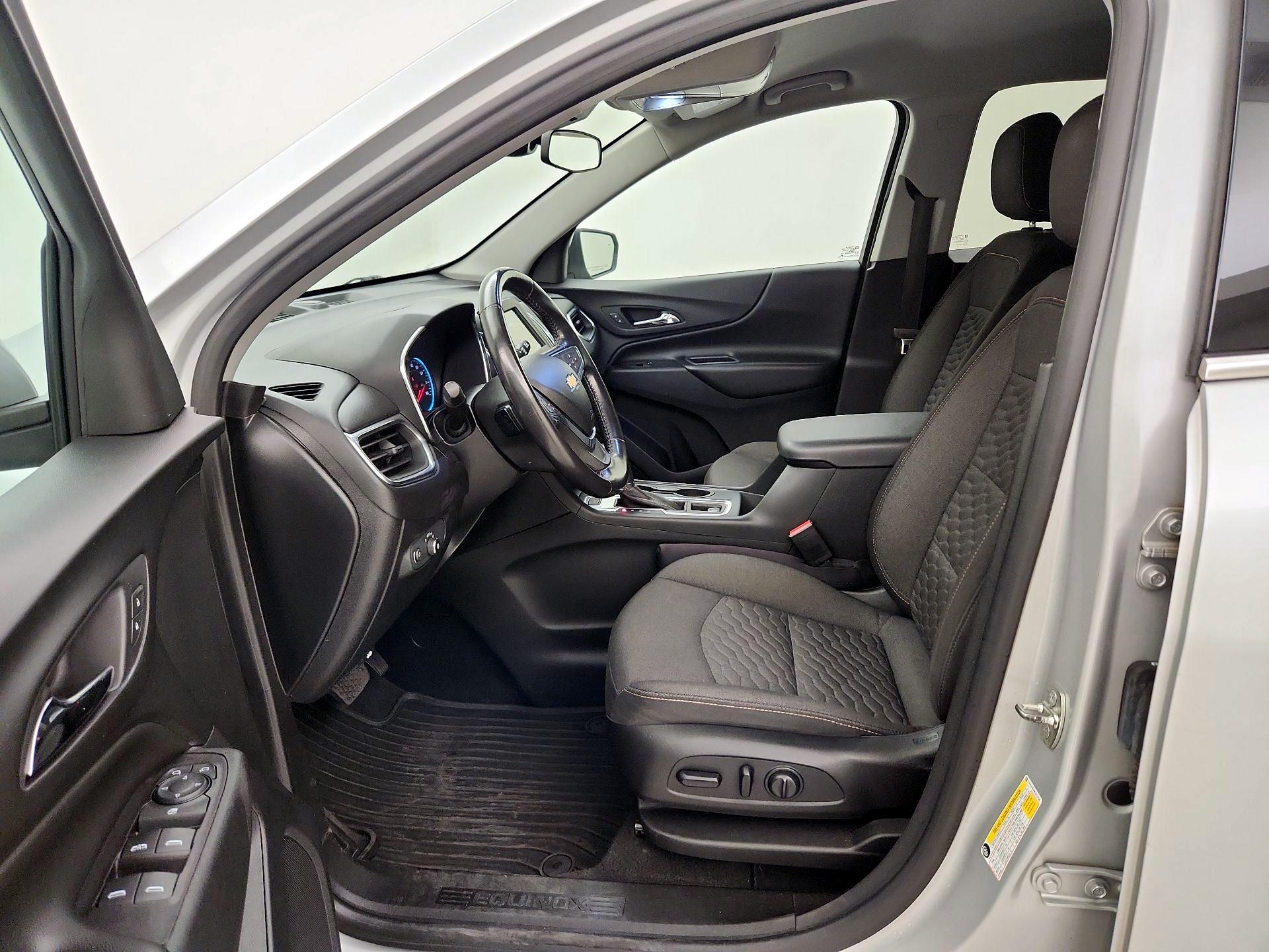 Thumbnail: 2019 Chevrolet Equinox - 11
