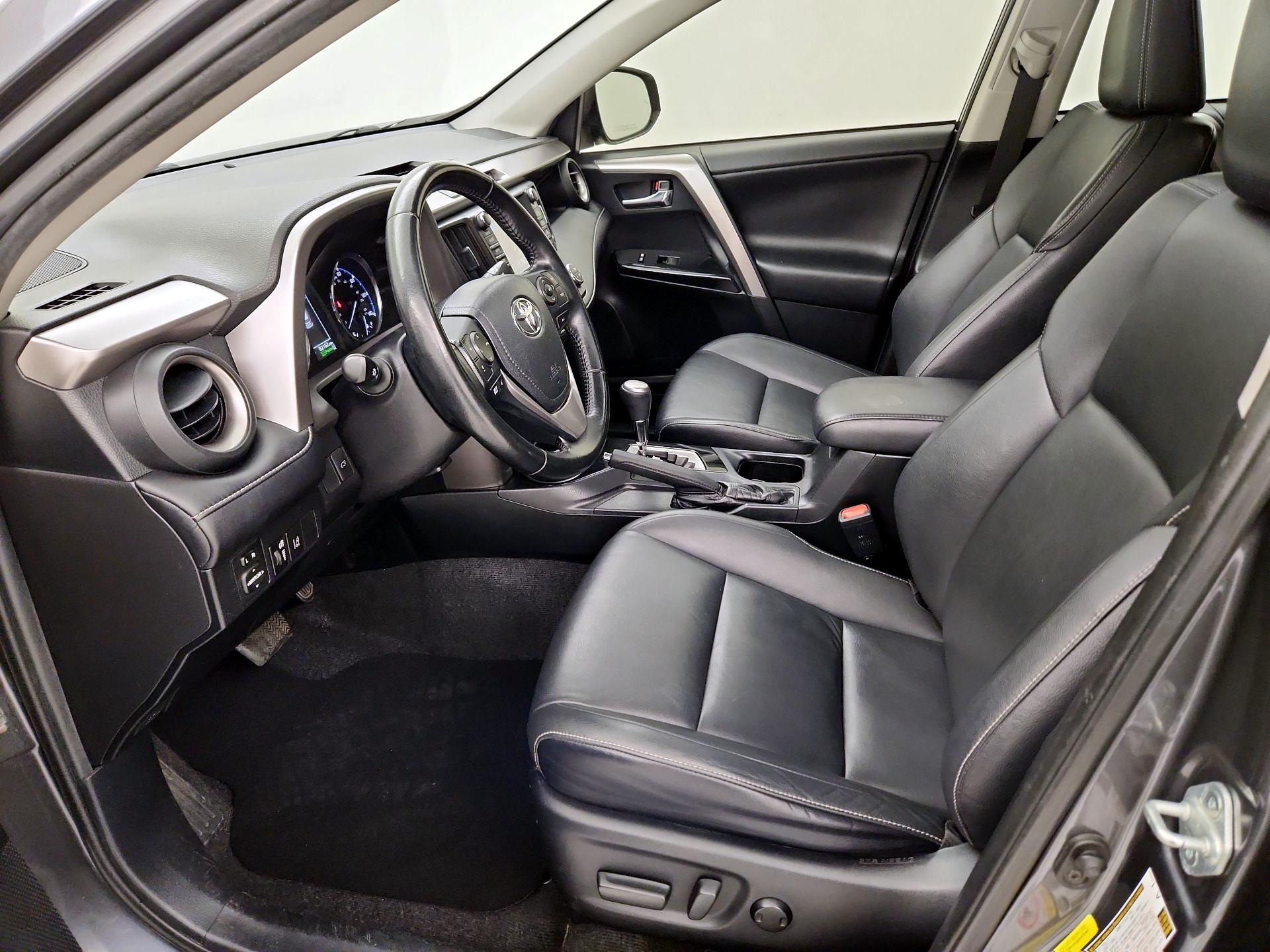 Thumbnail: 2017 Toyota RAV4 - 11