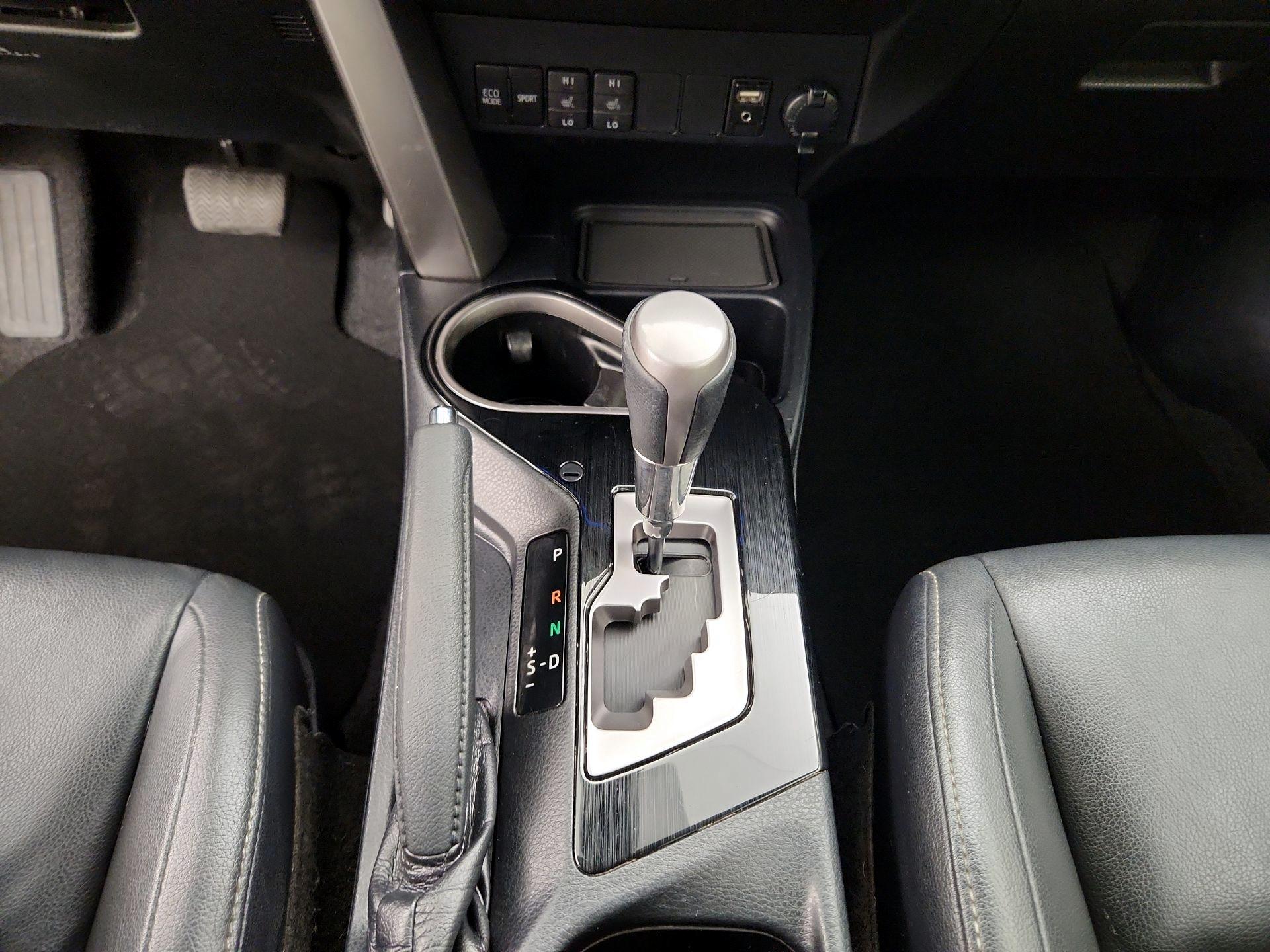 Thumbnail: 2017 Toyota RAV4 - 17
