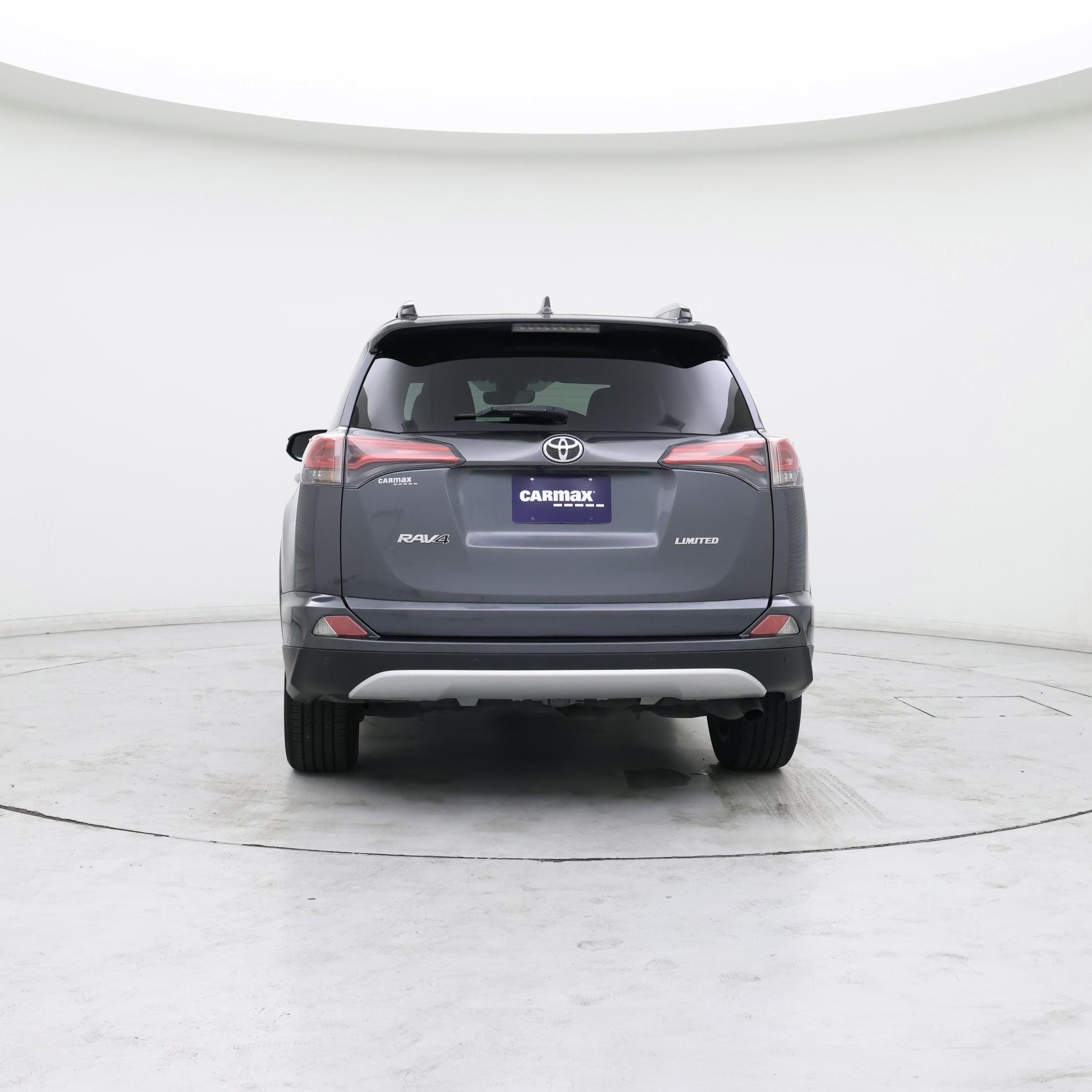 Thumbnail: 2017 Toyota RAV4 - 6