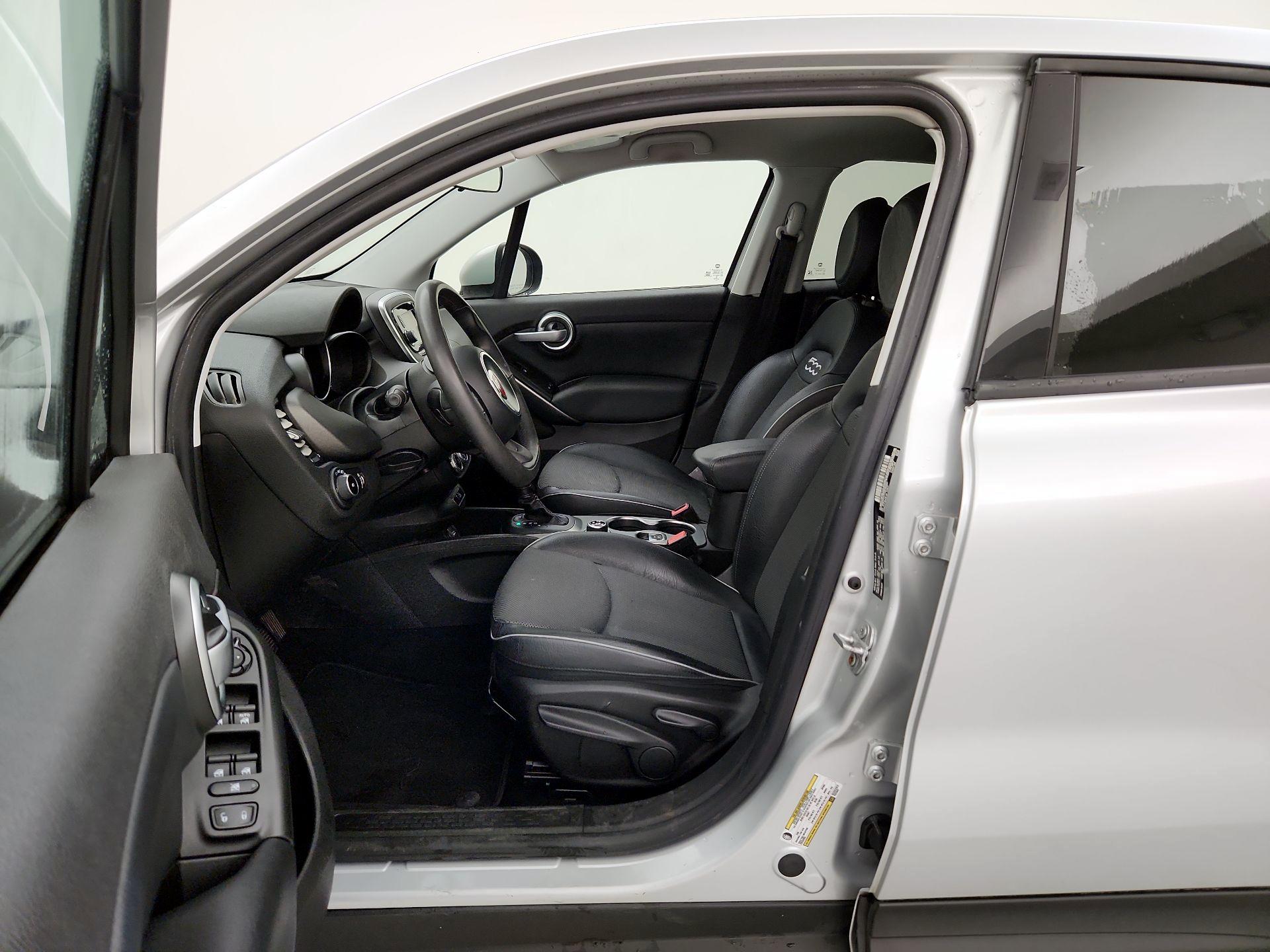 Thumbnail: 2016 Fiat 500X - 11