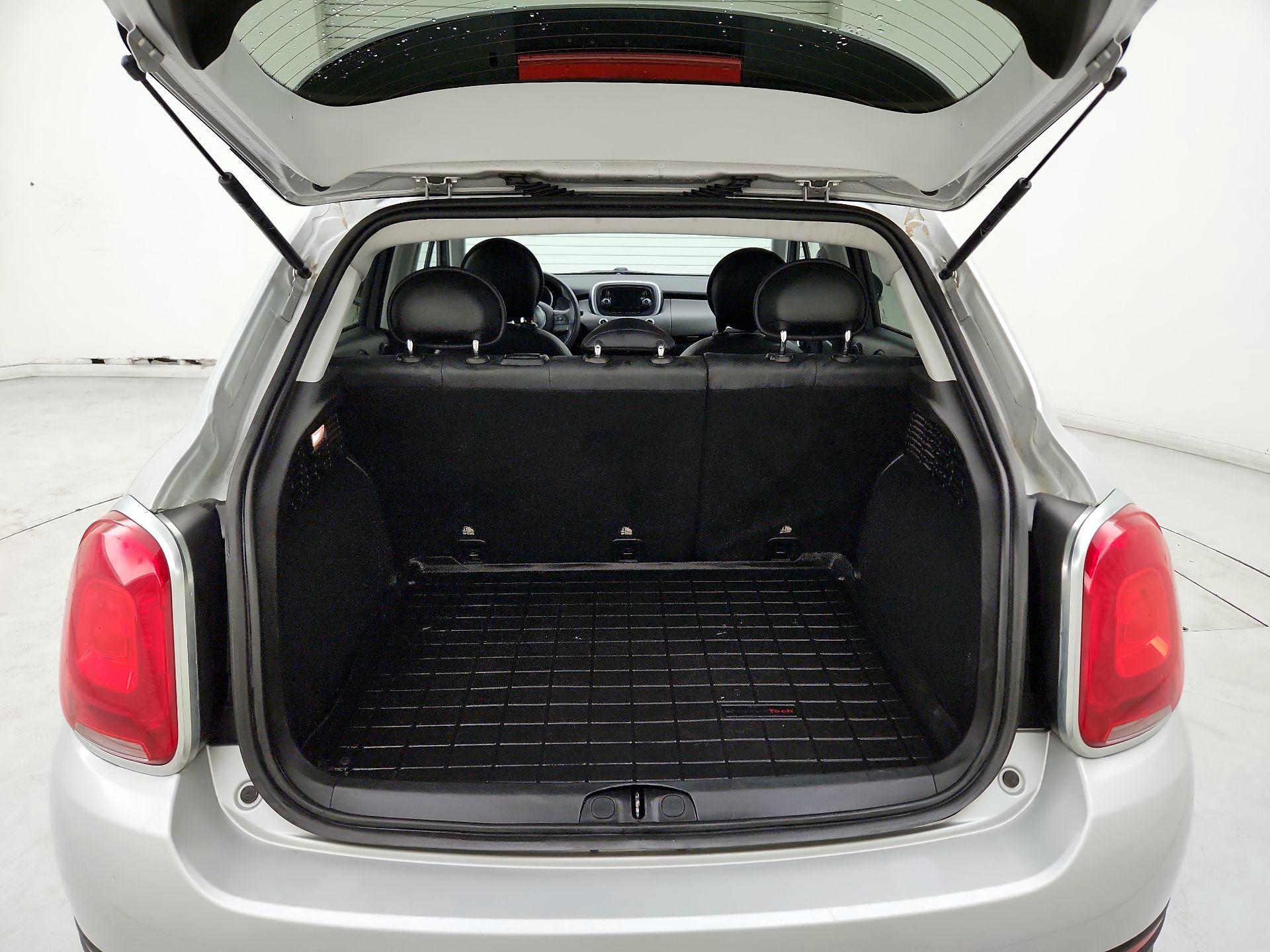 Thumbnail: 2016 Fiat 500X - 19