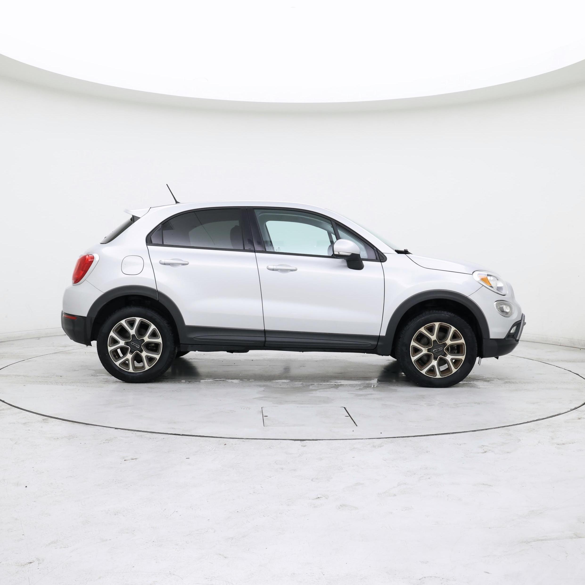 Thumbnail: 2016 Fiat 500X - 7