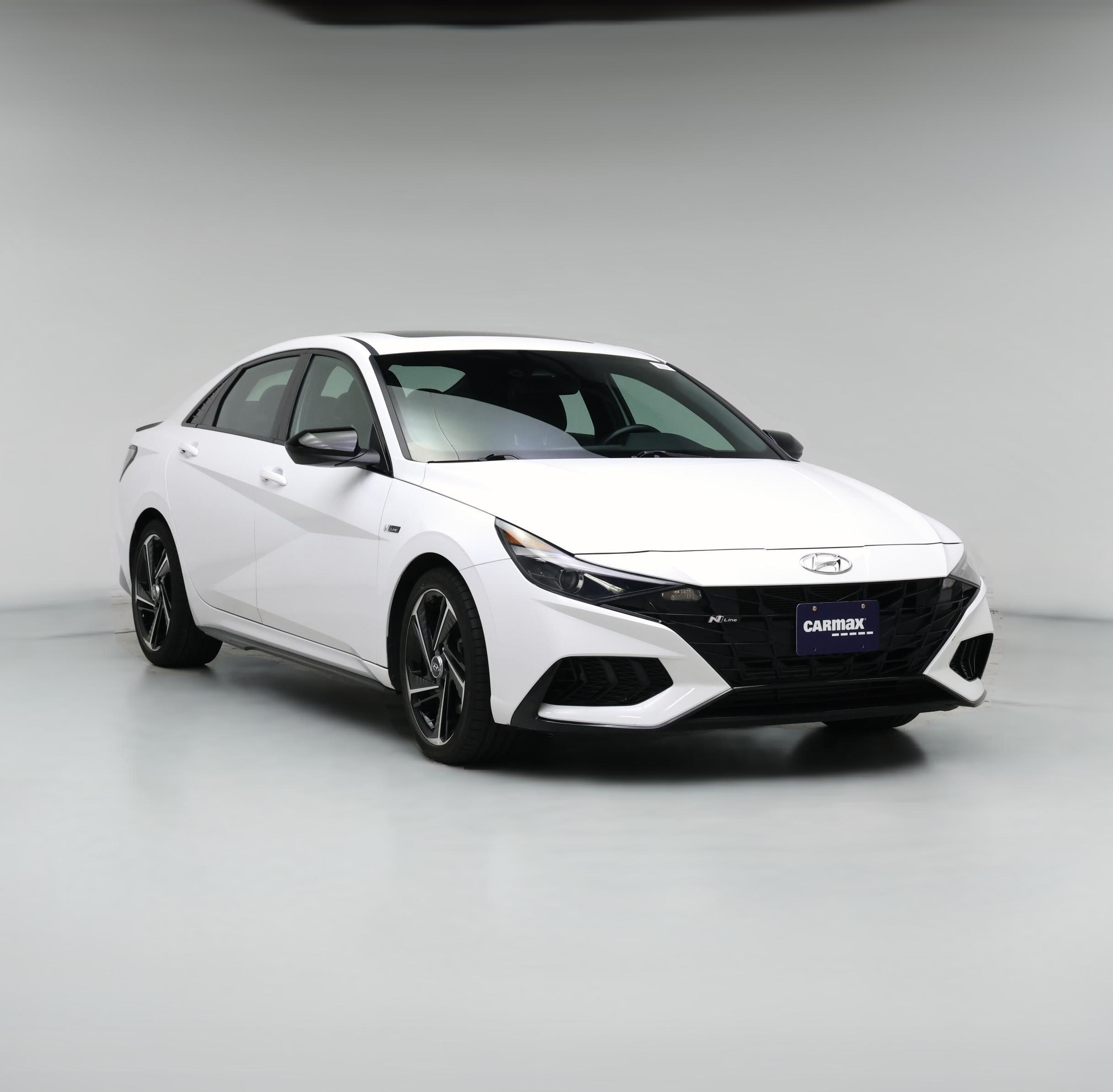 Thumbnail: 2022 Hyundai Elantra - 1
