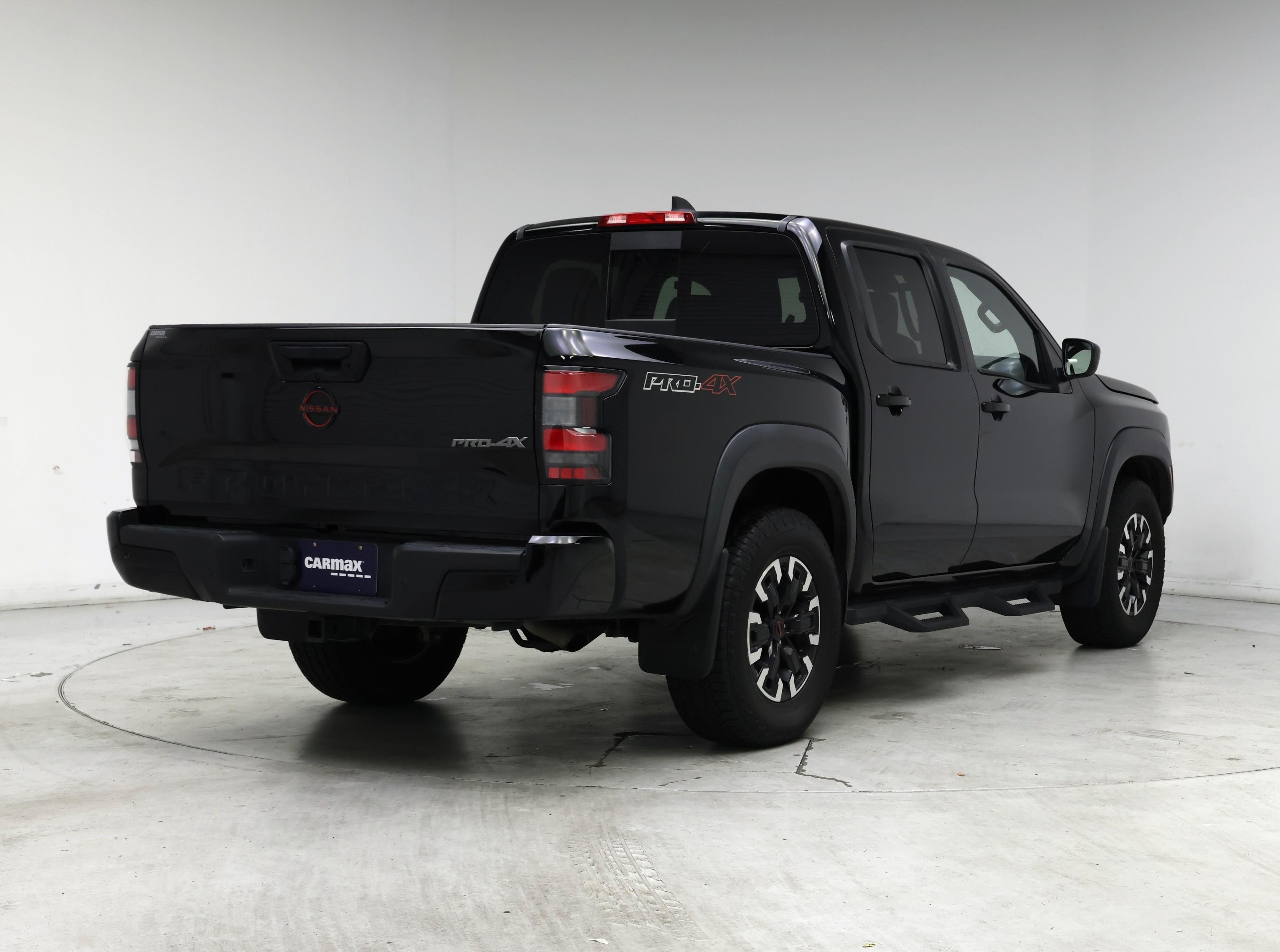 Thumbnail: 2023 Nissan Frontier - 8