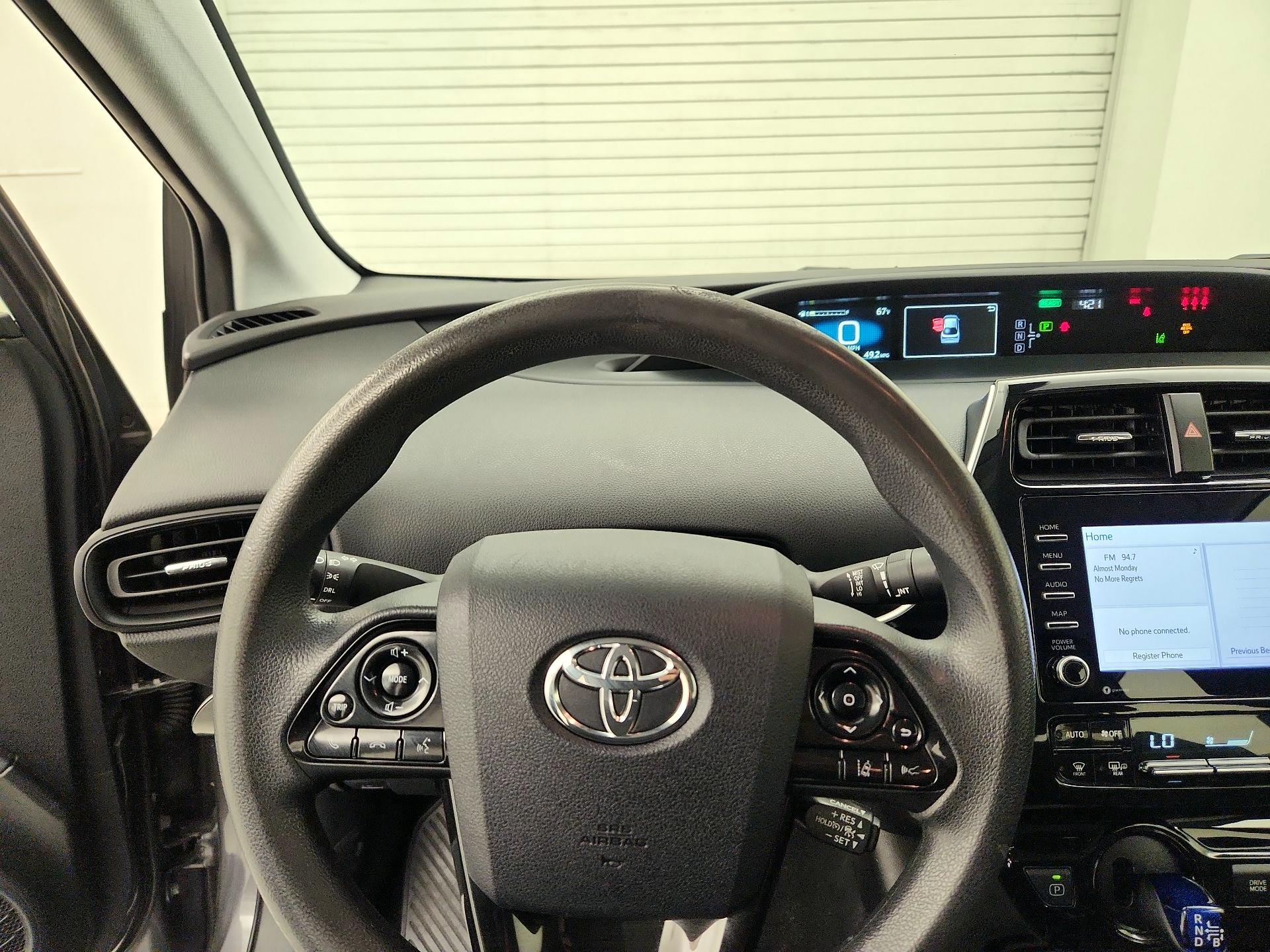 Thumbnail: 2022 Toyota Prius - 10