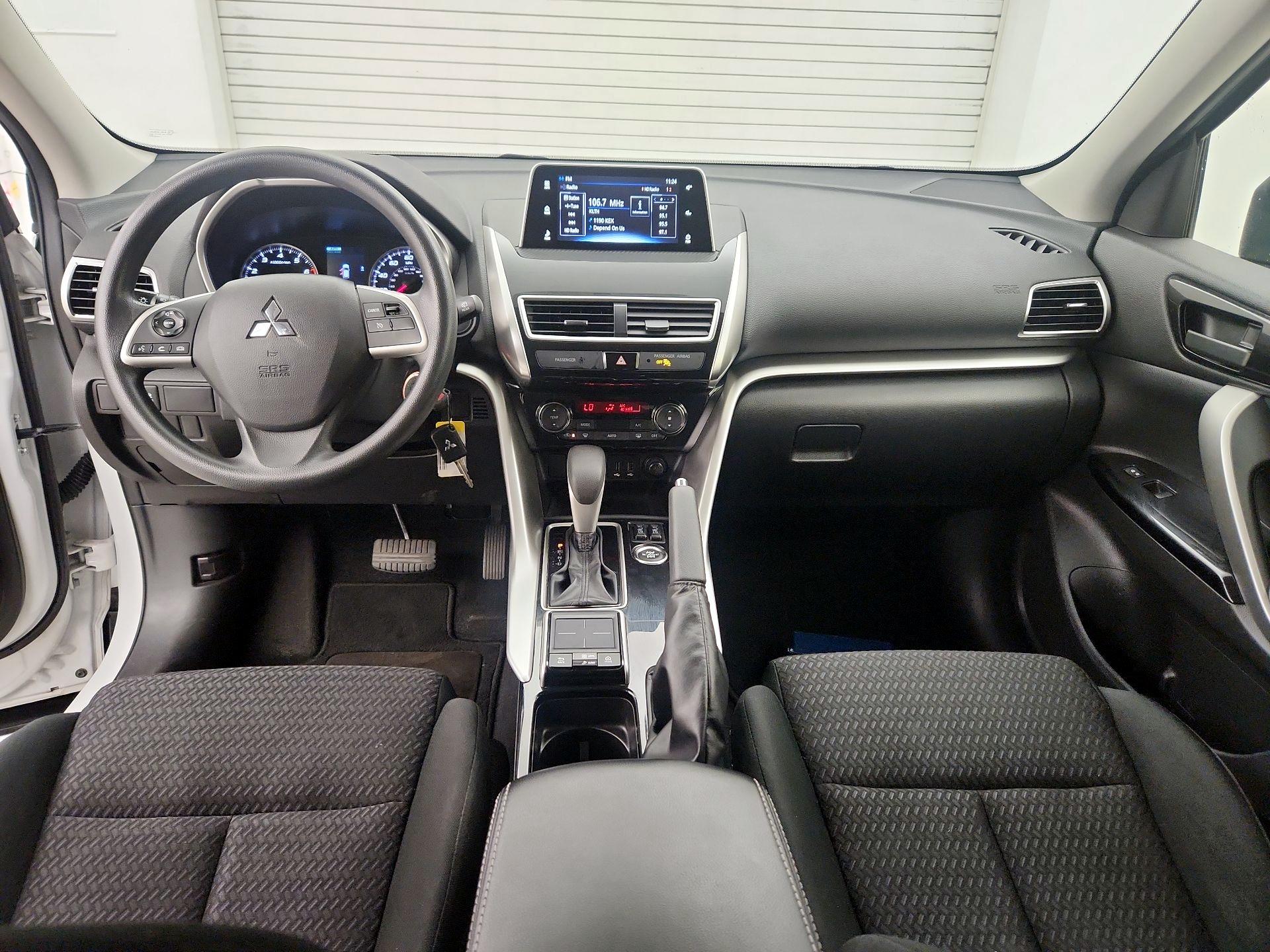 Thumbnail: 2020 Mitsubishi Eclipse Cross - 9