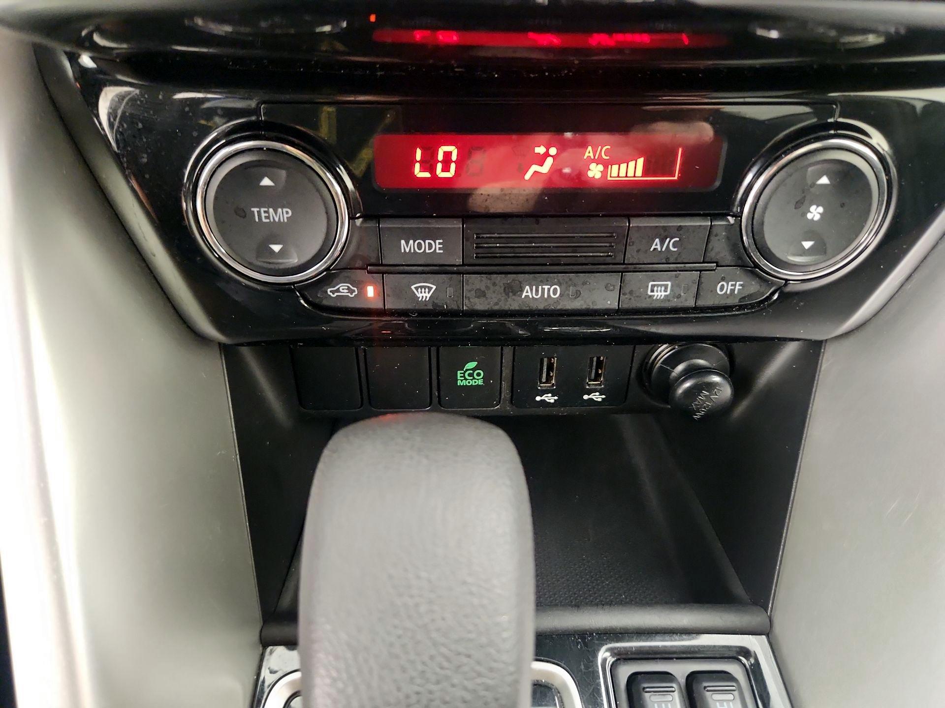 Thumbnail: 2020 Mitsubishi Eclipse Cross - 18
