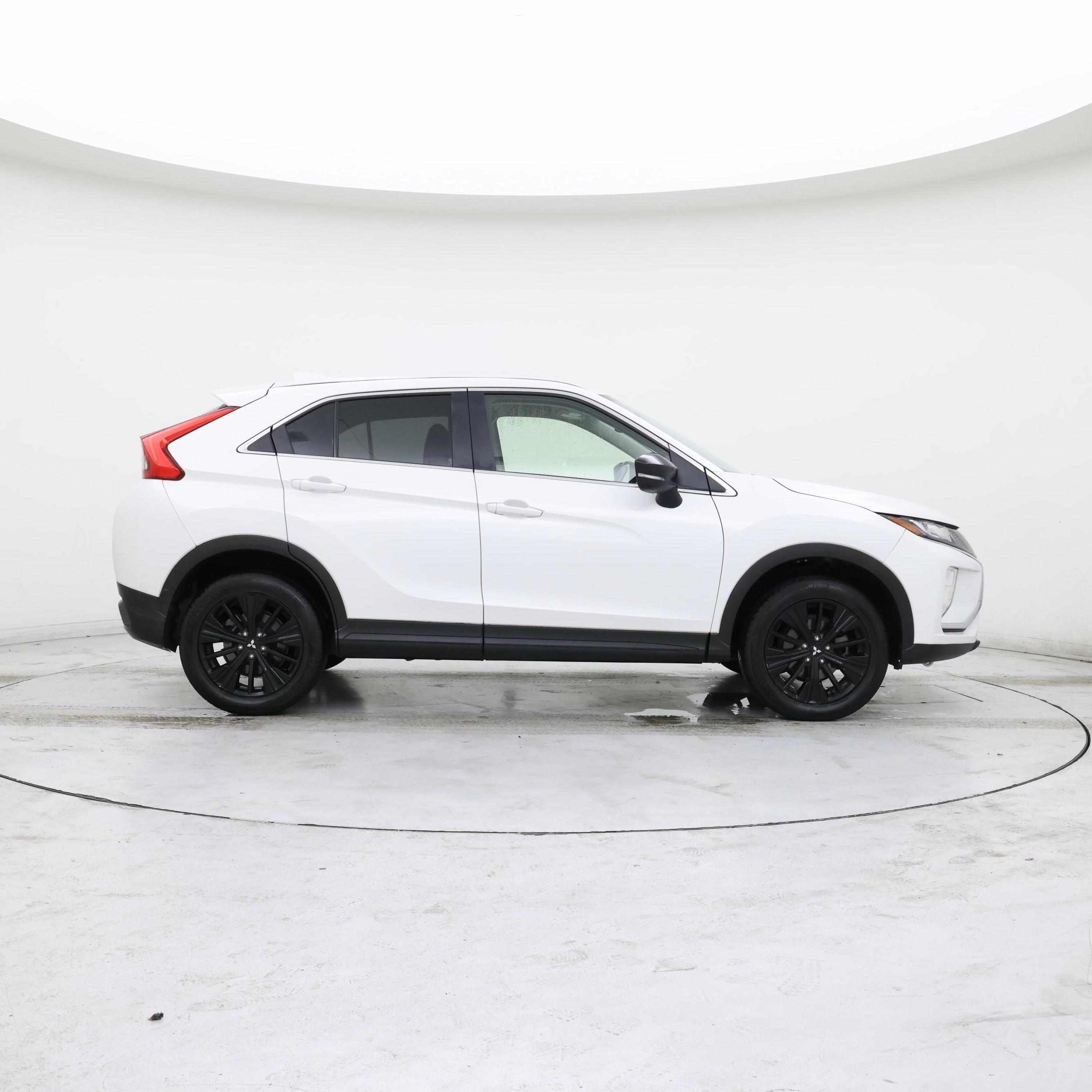 Thumbnail: 2020 Mitsubishi Eclipse Cross - 7