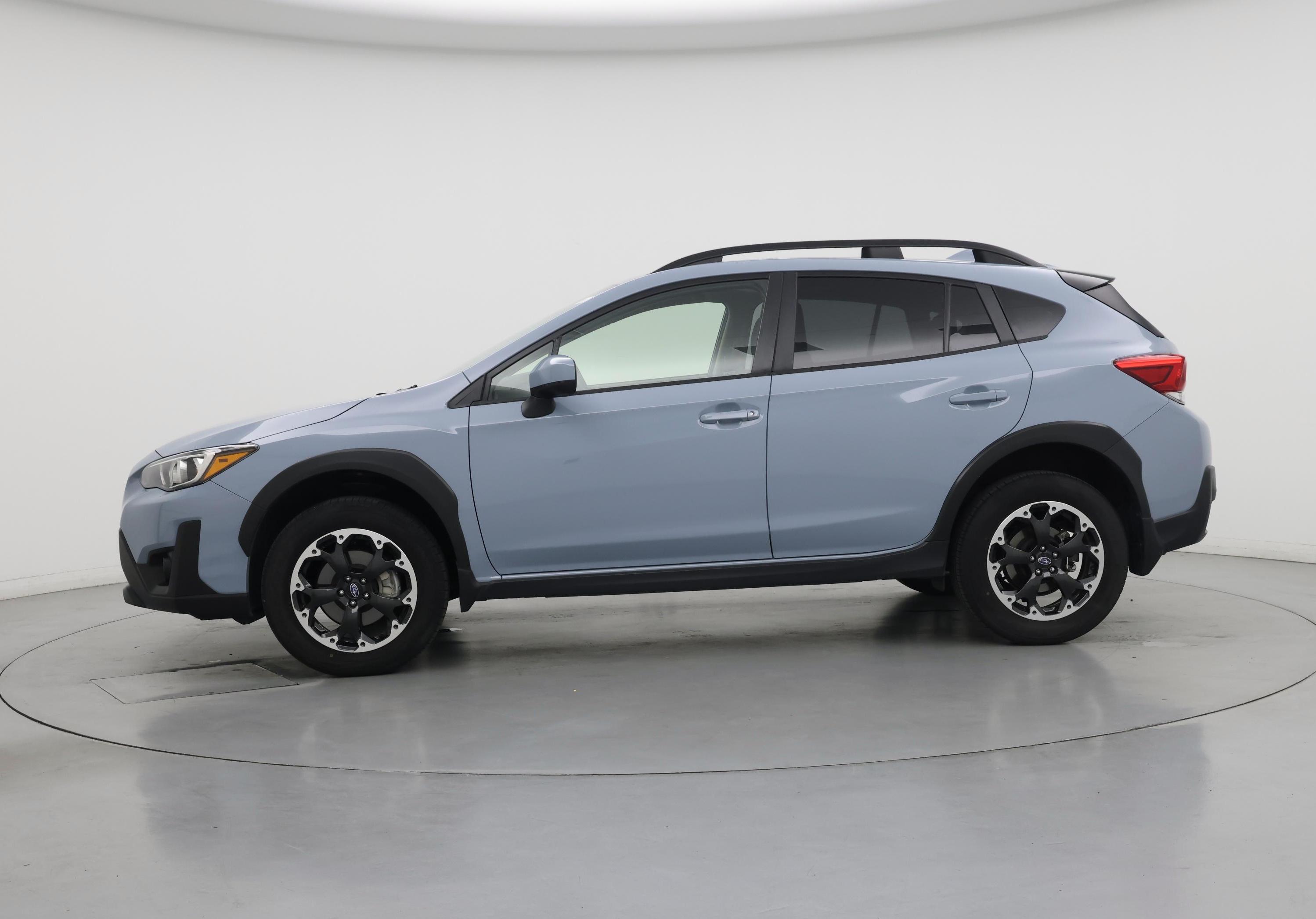 Thumbnail: 2022 Subaru Crosstrek - 3