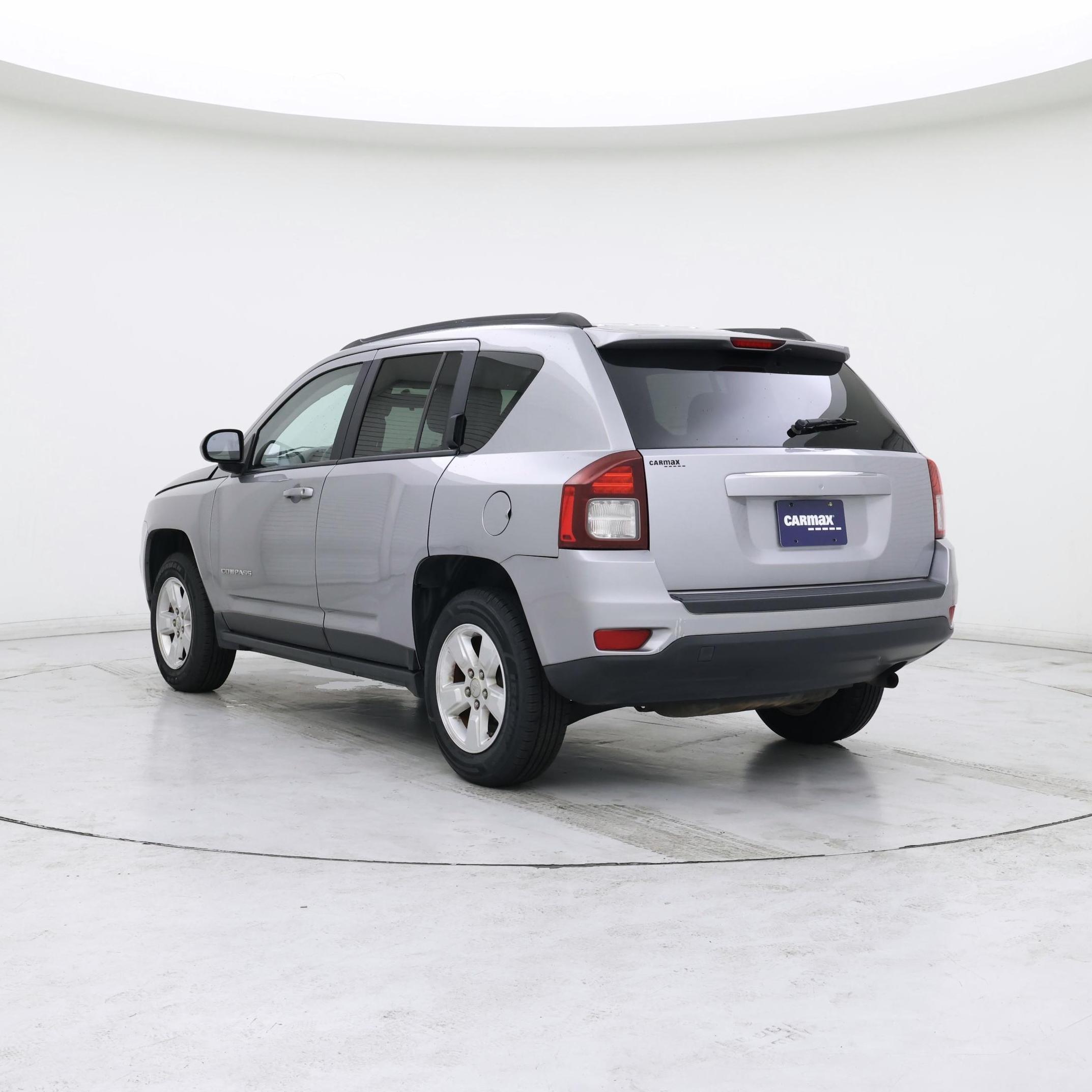 Thumbnail: 2015 Jeep Compass - 2