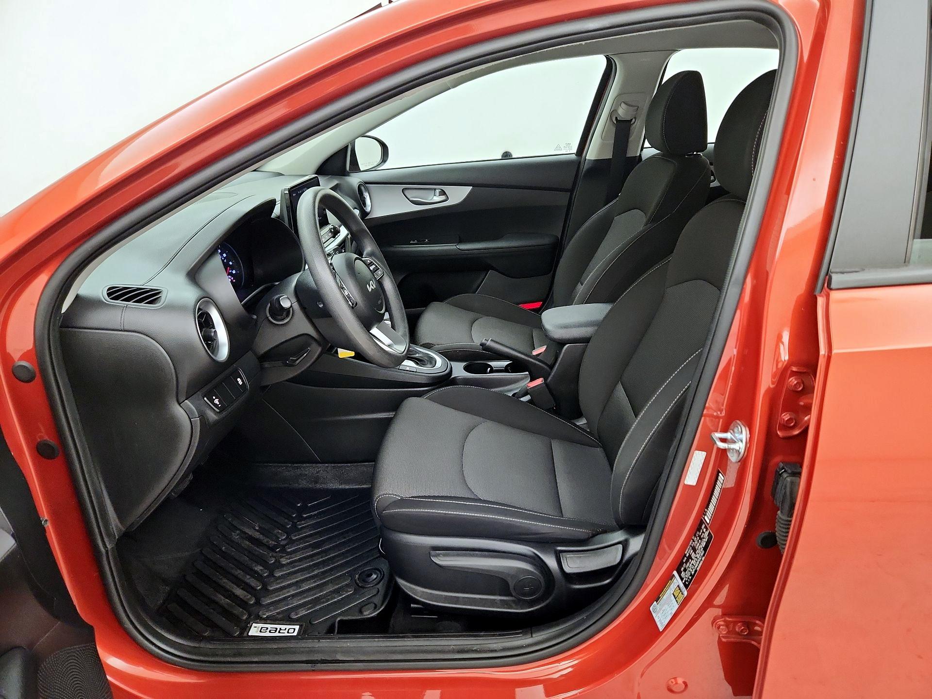 Thumbnail: 2023 Kia Forte - 11