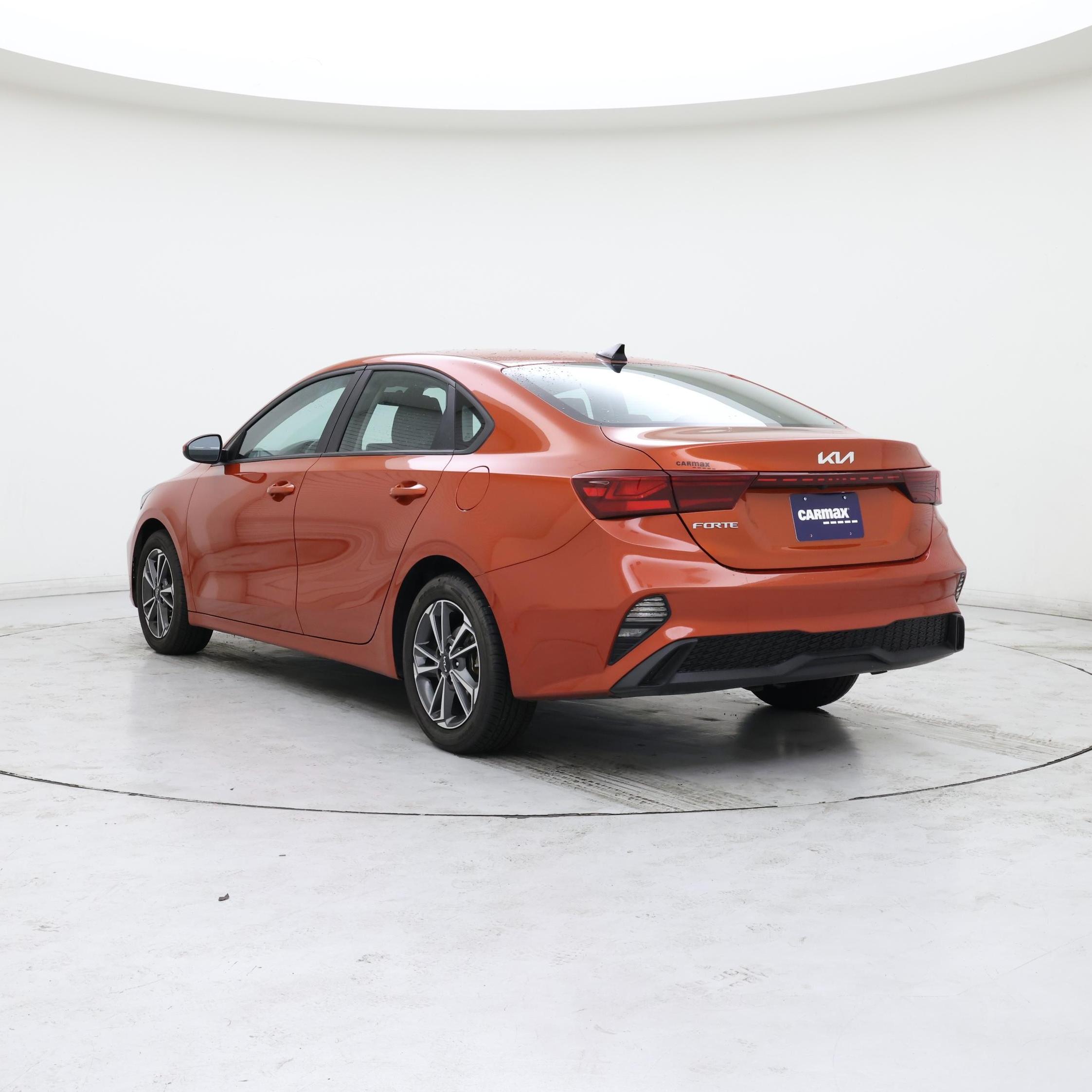 Thumbnail: 2023 Kia Forte - 2