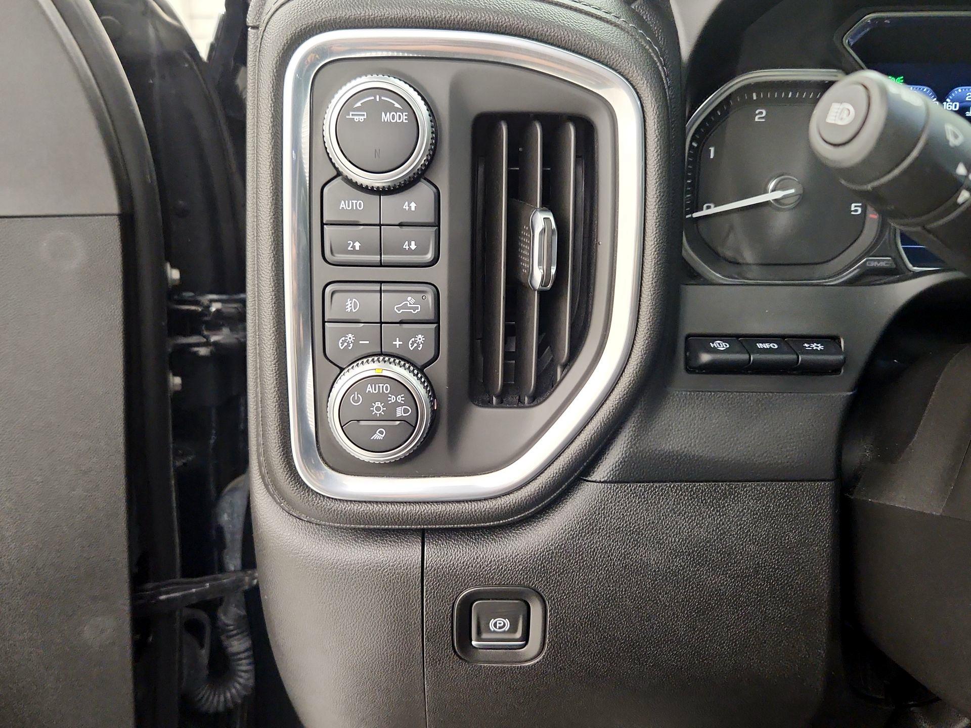 Thumbnail: 2021 GMC Sierra 2500 - 13