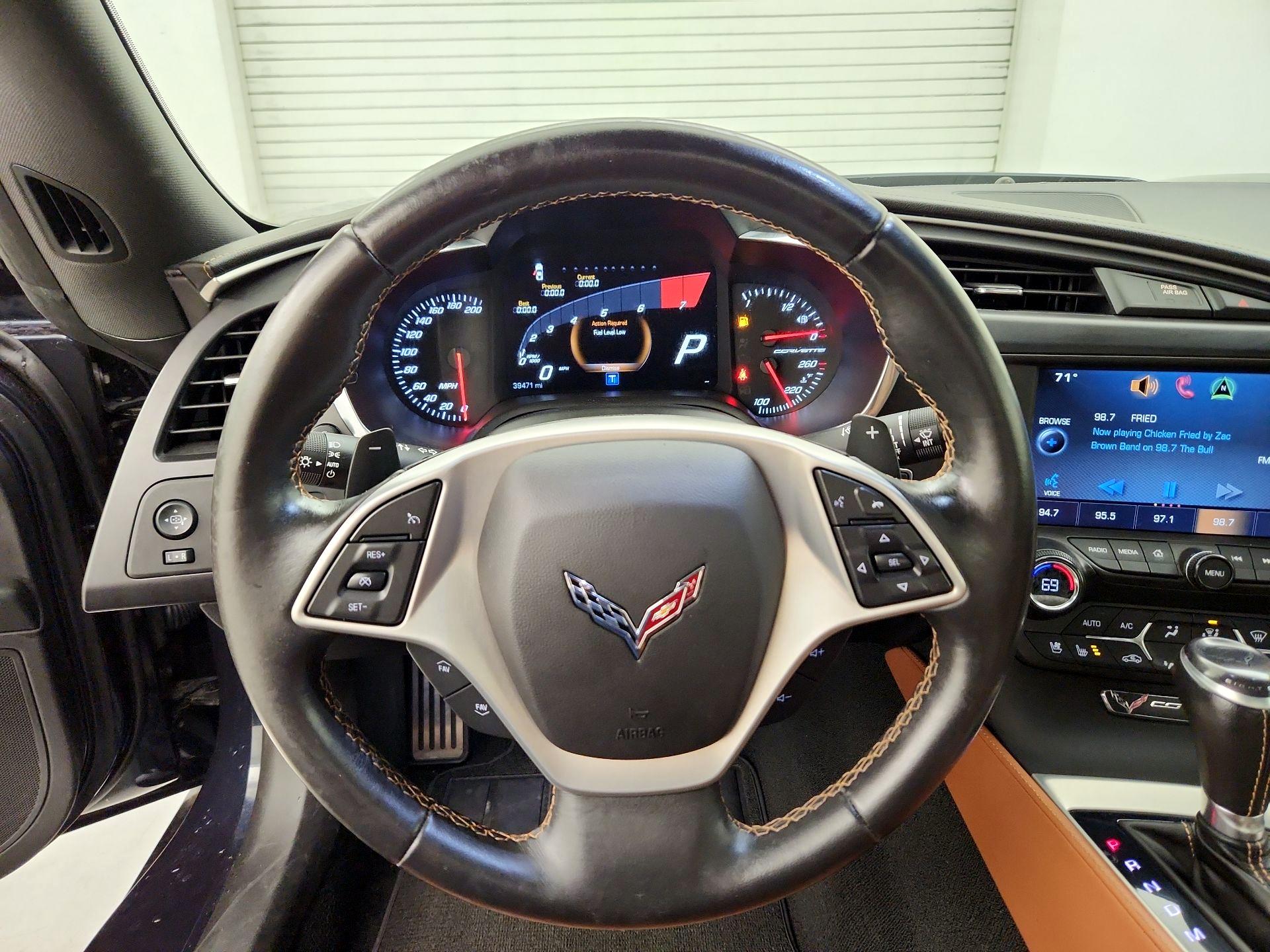 Thumbnail: 2015 Chevrolet Corvette - 10